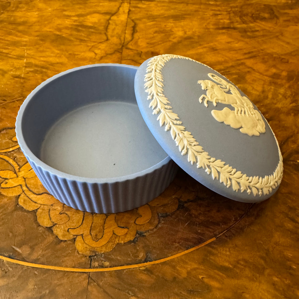 Wedgwood Blue Jasperwear Horse Carriage Trinket 