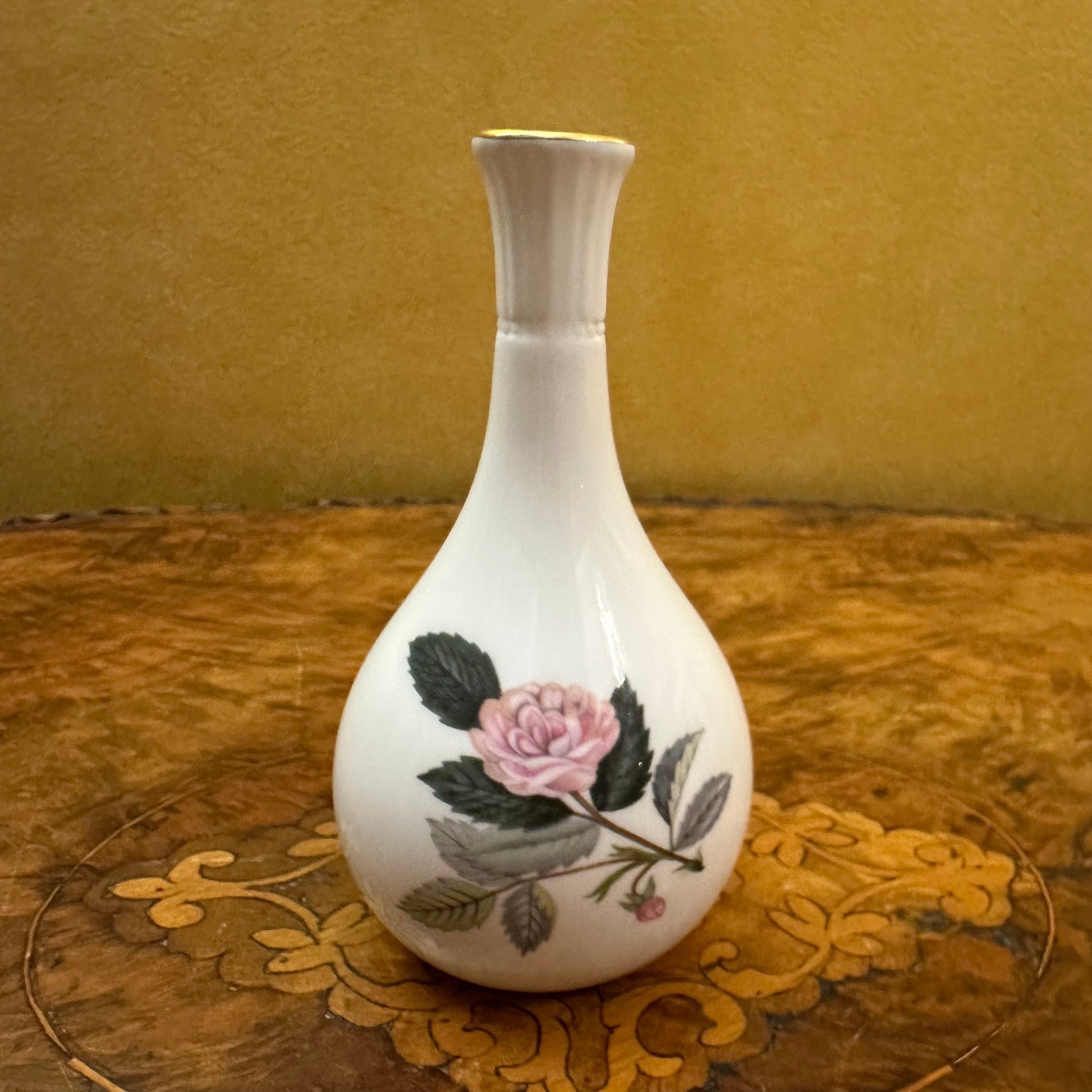 Wedgwood Hathaway Rose Small Bud Vase