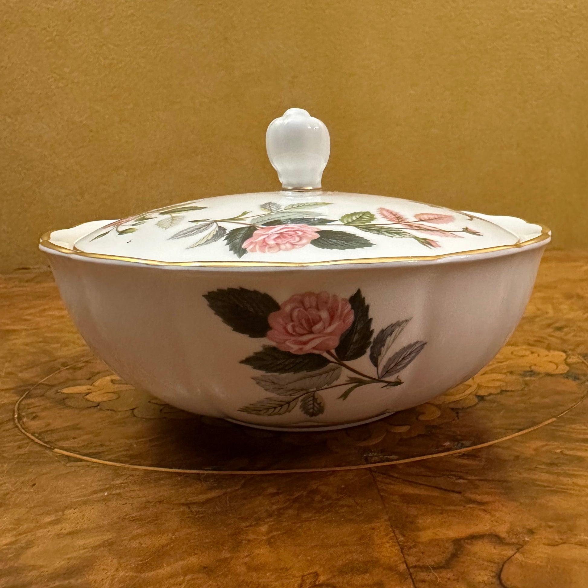 Wedgwood Hathaway Rose Trinket Bowl With Lid 