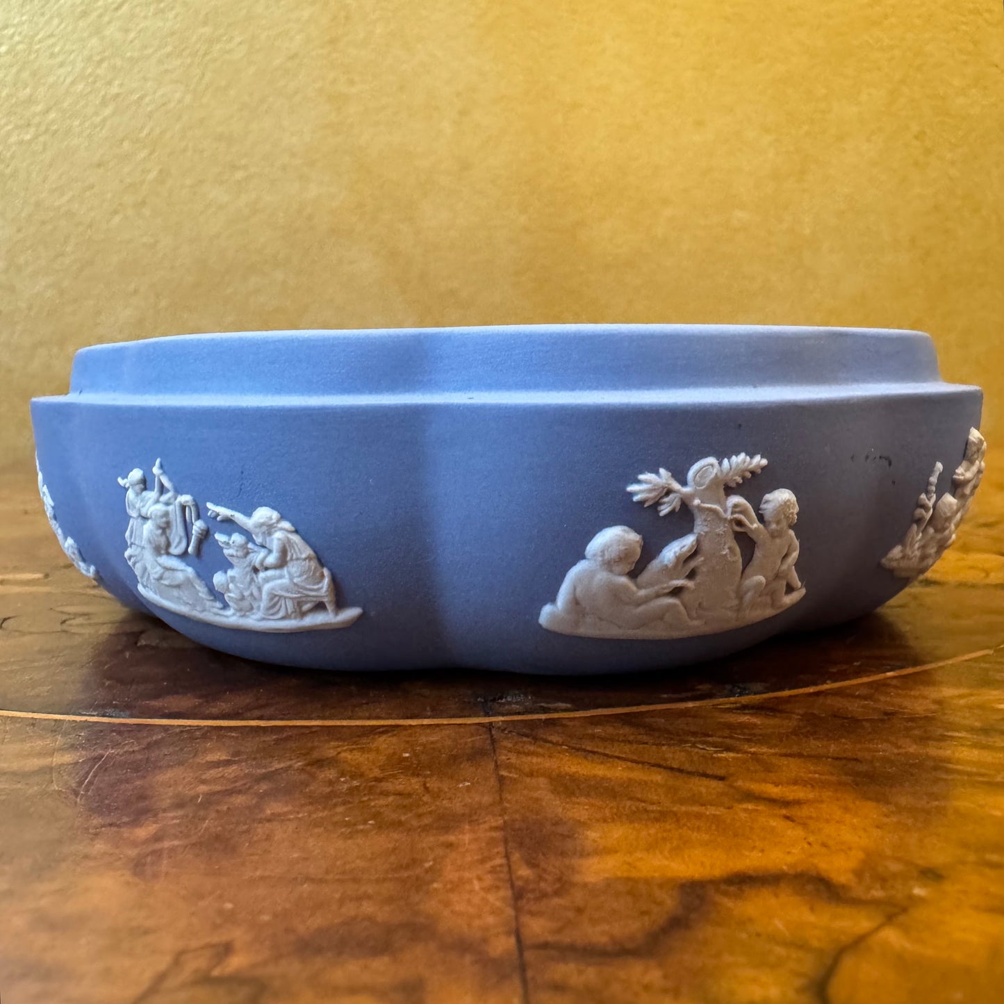 Wedgwood Jasperware Icarus & Daedalus Scalloped 
