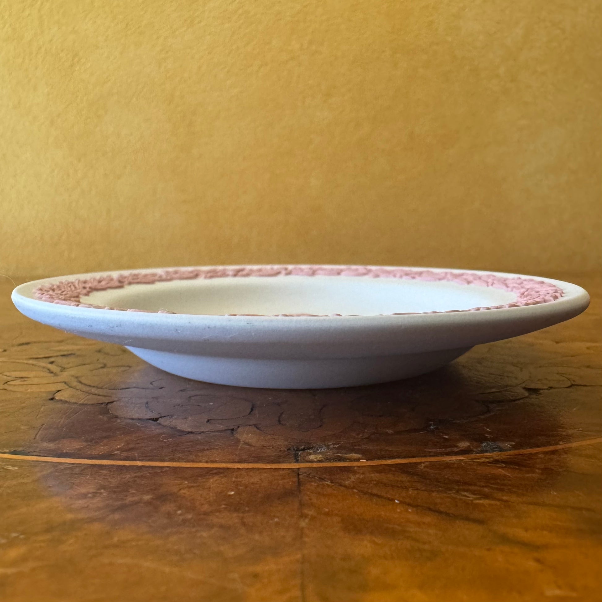 Wedgwood White On Pink Jasperware Australian Waratah  Dish 