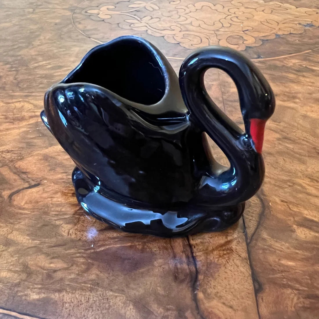 Vintage Wemberly Ware Small Black Swan Ornament
