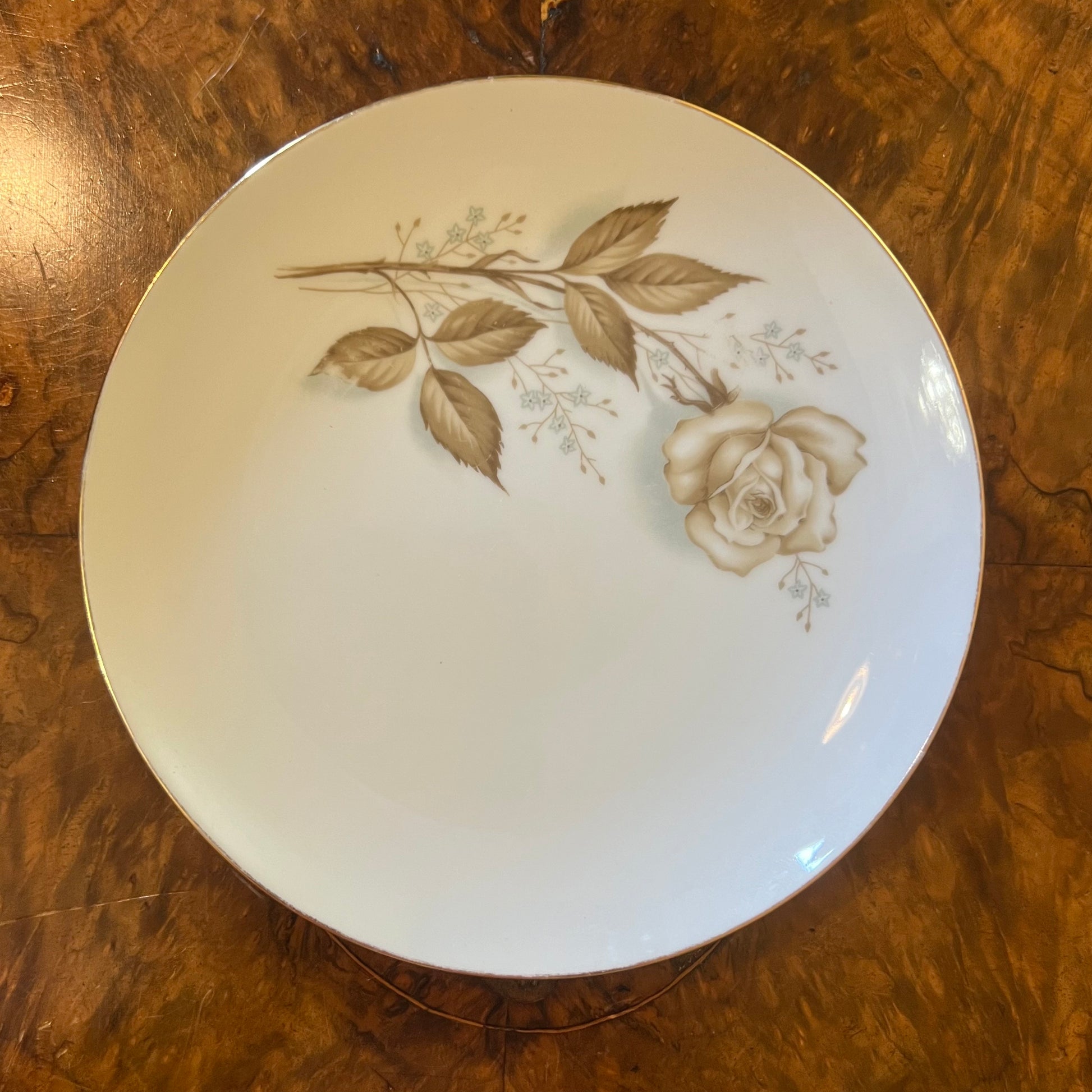 Westminster Damask Rose Dinner Plate