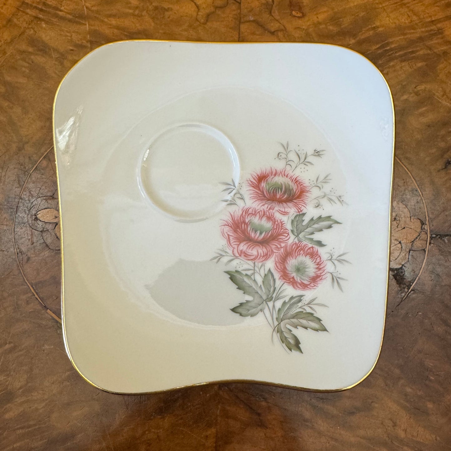 Westminster Pink Thistle Saucer 