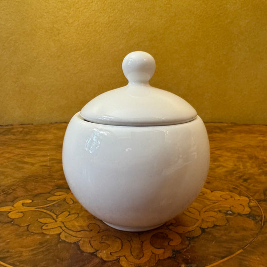 White Porcelain Jar With Lid 