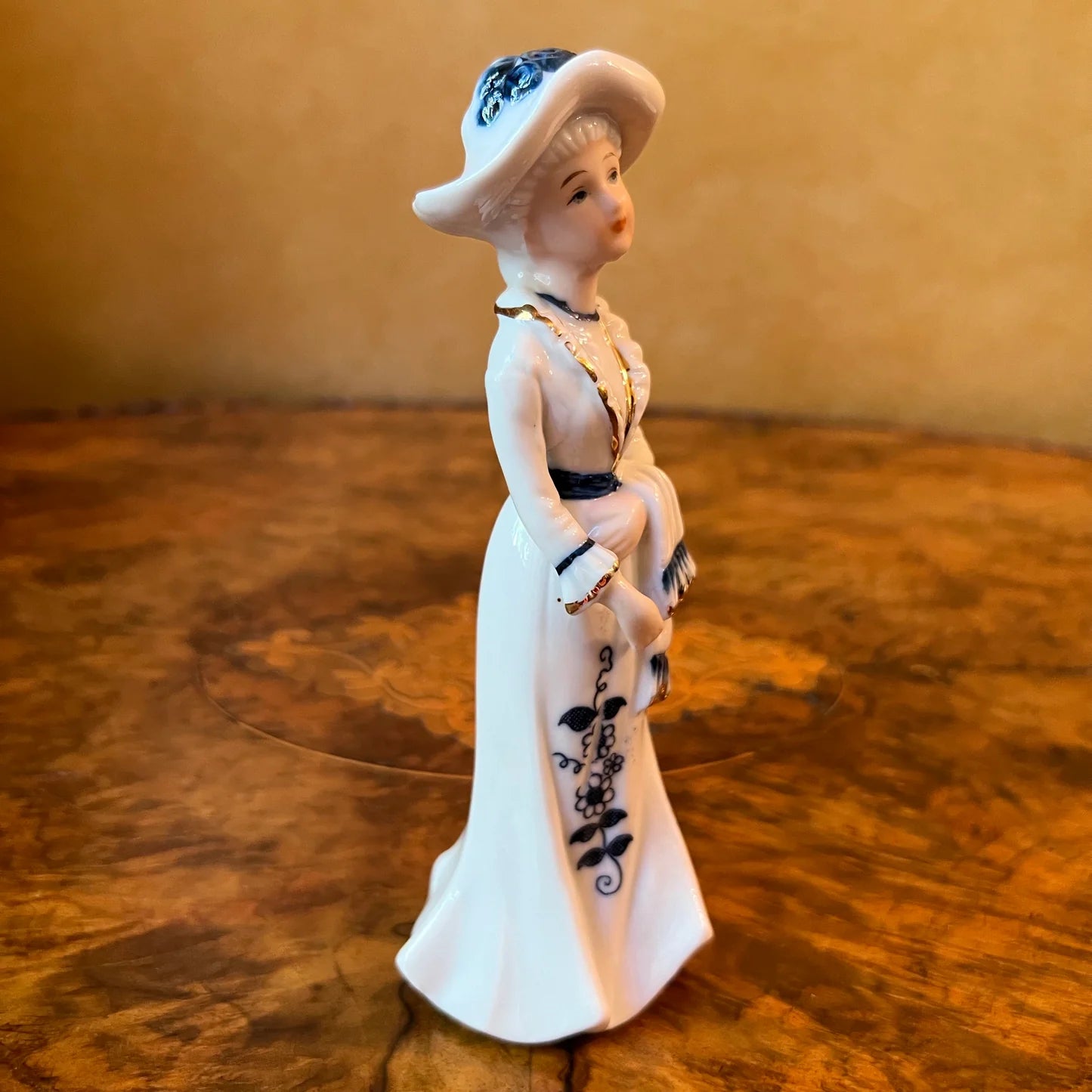 Vintage Lady Blue & White Figurine Statue