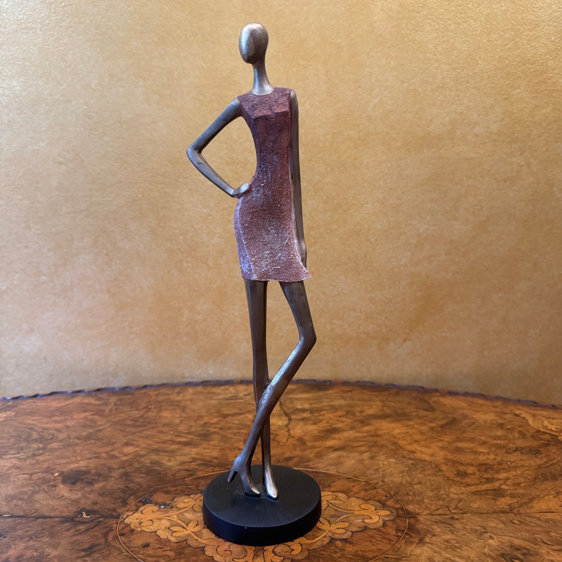 Wooden Lady Statue 