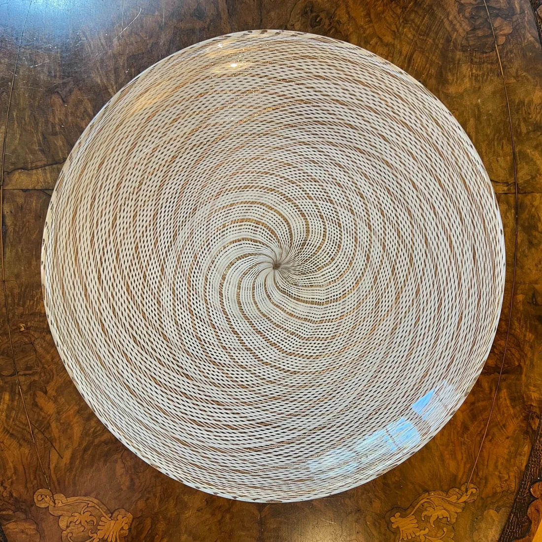 Woven Pattern Glass Display Dish/Plate
