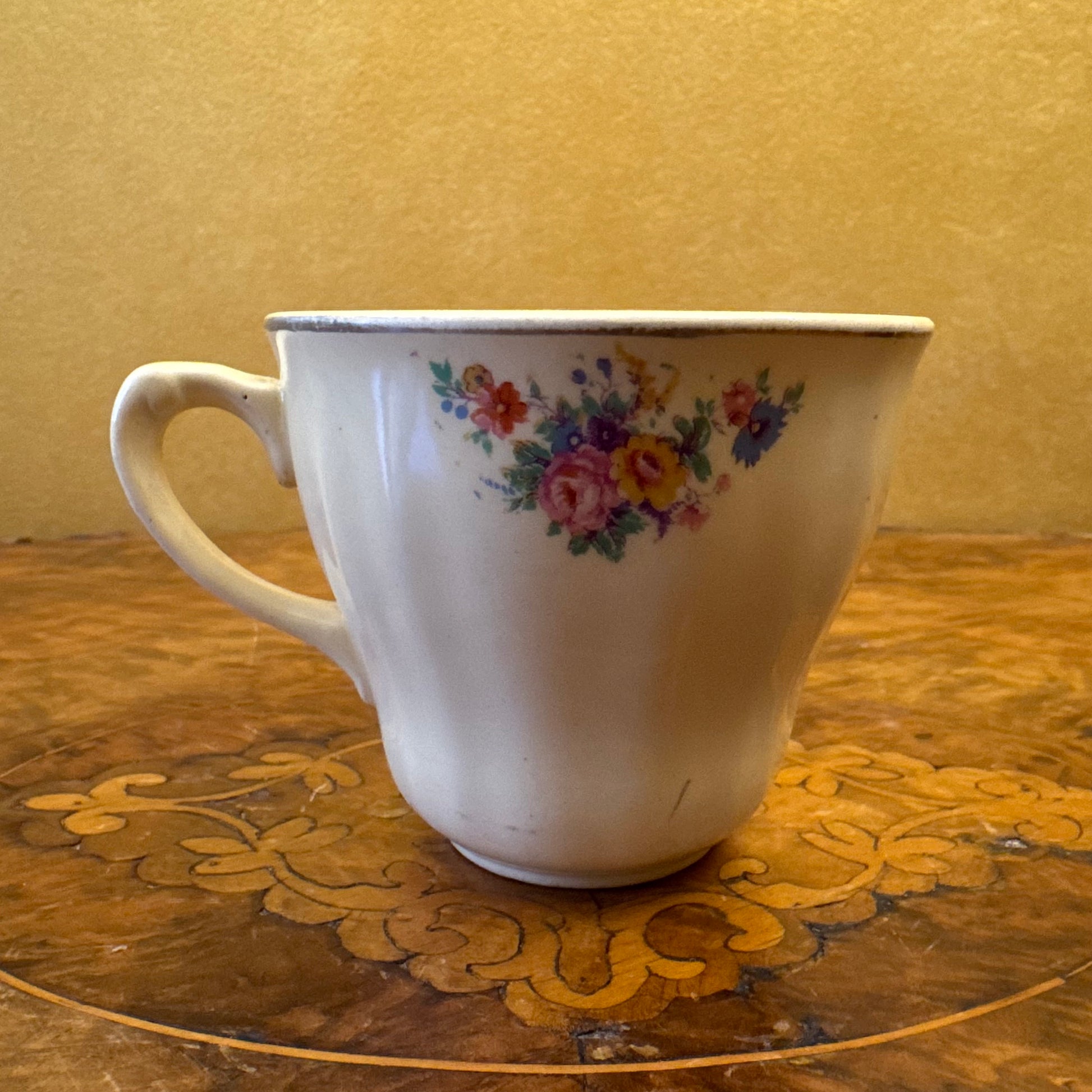 Yellow Floral Print Cup 