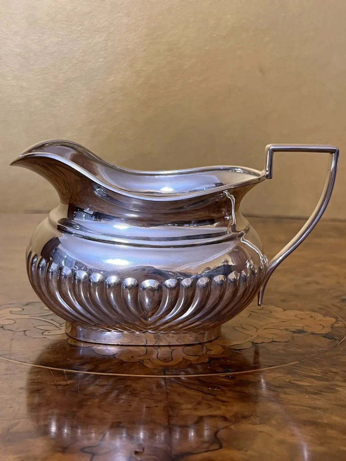 Antique Flavelle Bros Silver Plate 8860 Creamer & Sugar Bowl Set