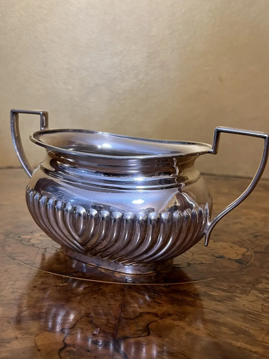 Antique Flavelle Bros Silver Plate 8860 Creamer & Sugar Bowl Set