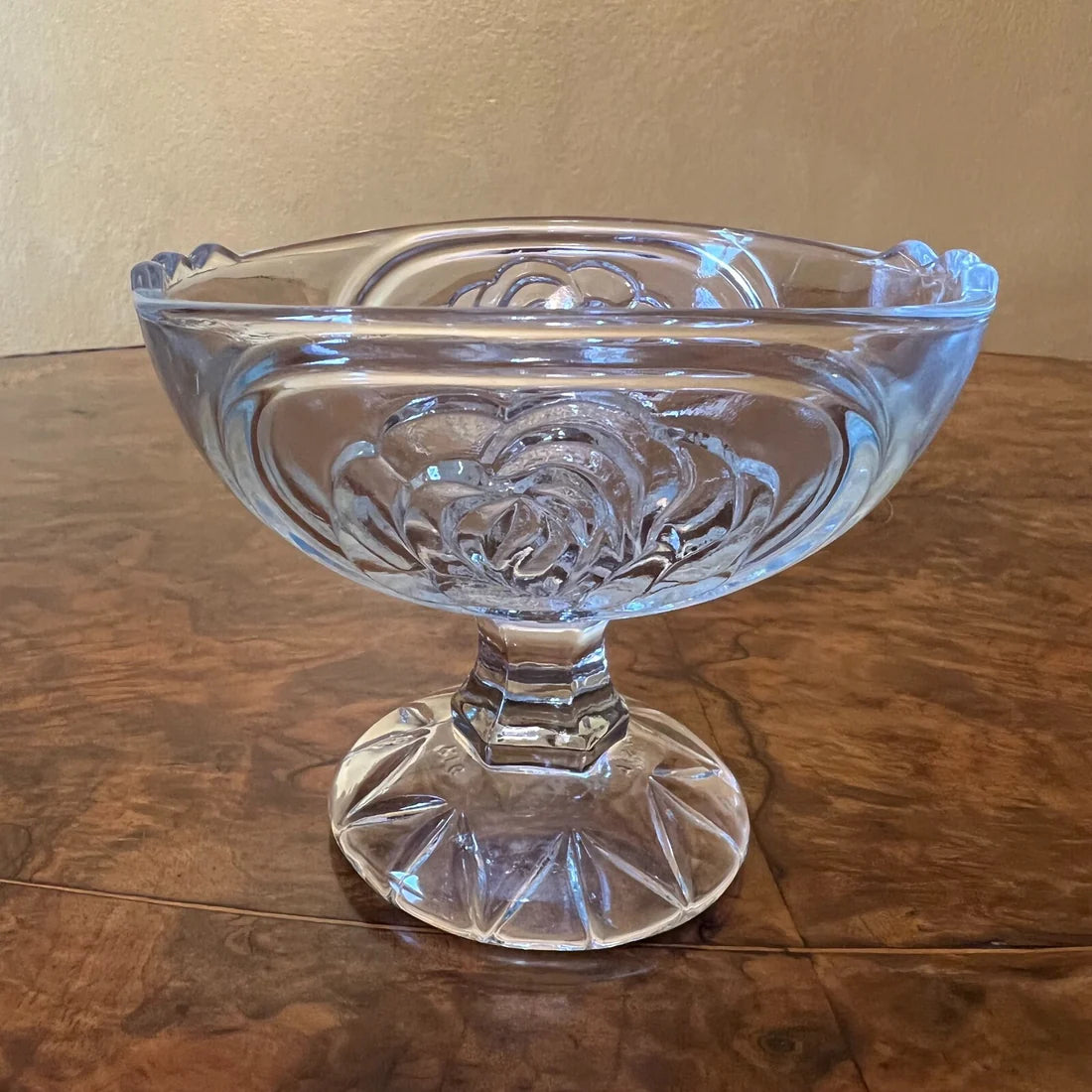 Glass Sundae Dessert Bowl