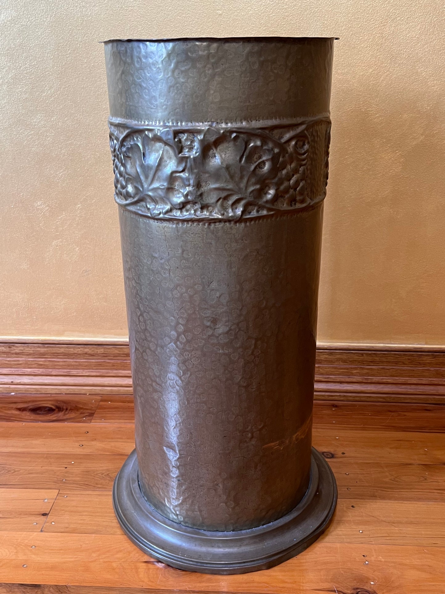 Antique Brass Large Round Grapes Leaves Embossed Umbrella Stand