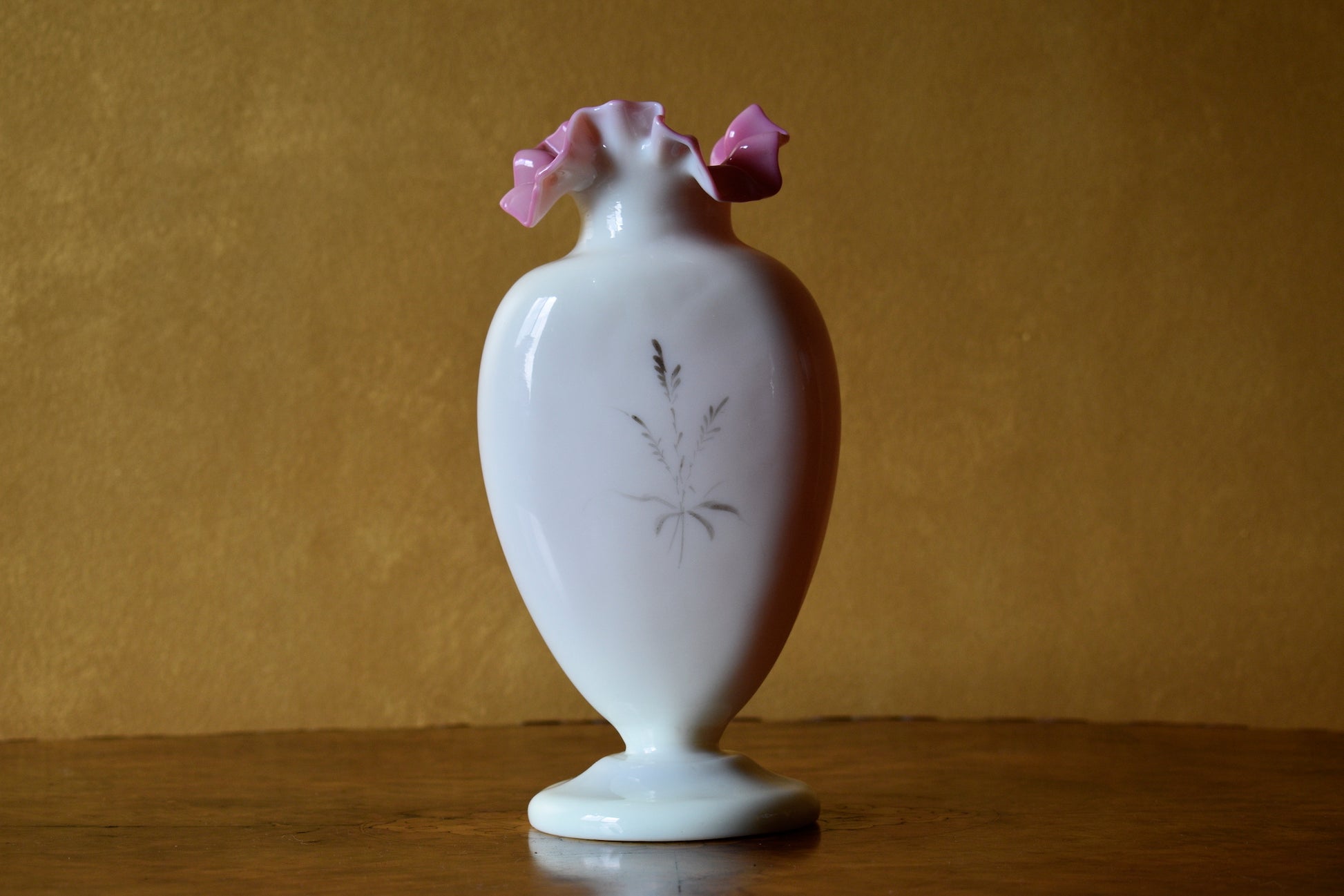 Antique Hand Painted Floral Vase Pink Frill 