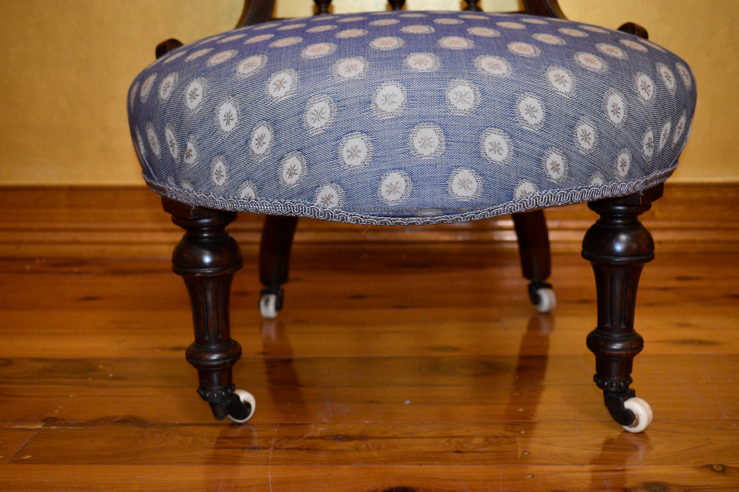 Antique Parlour Spindle Back Chairs 