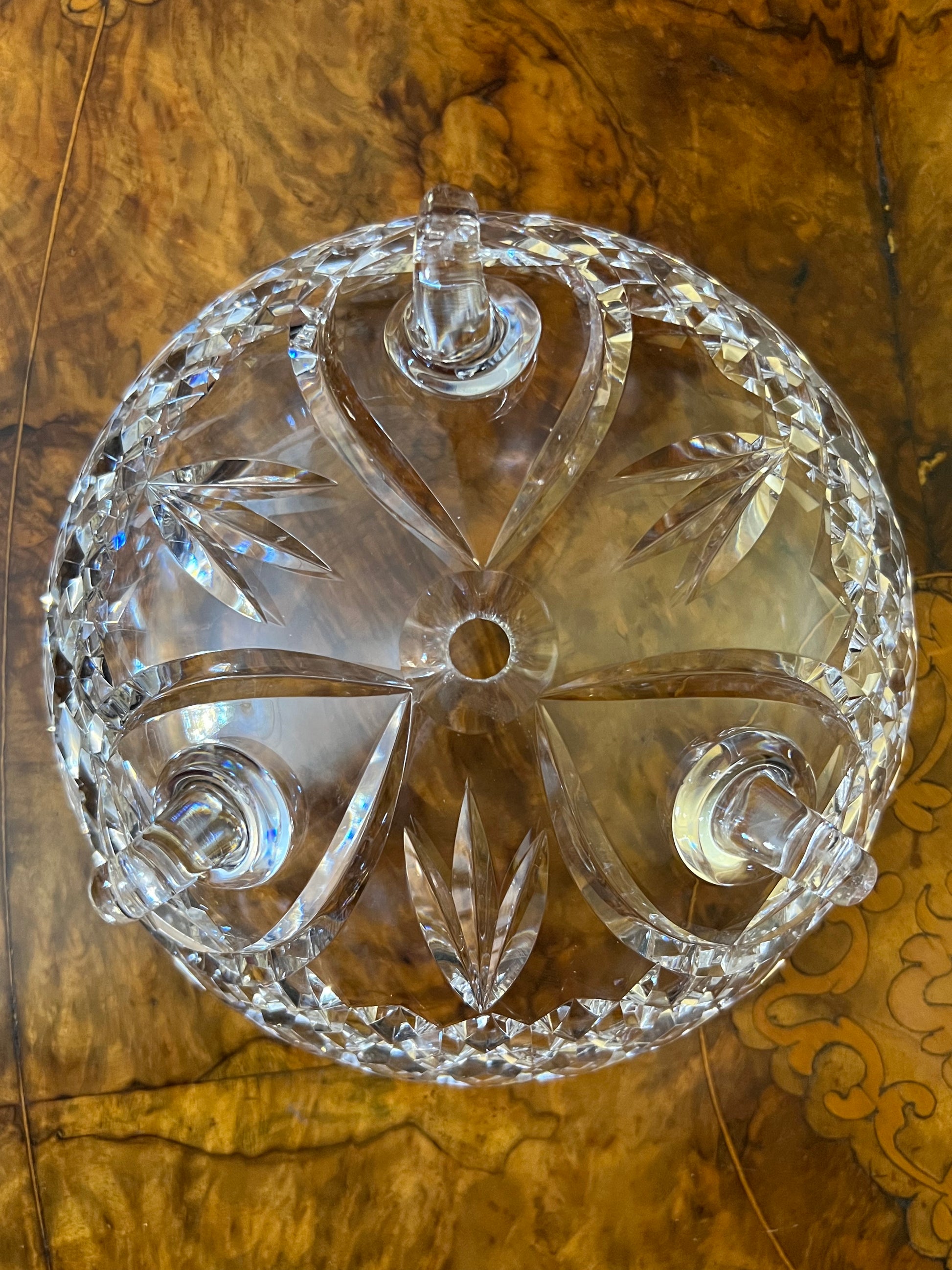 Crystal Bowl With Turned Feet