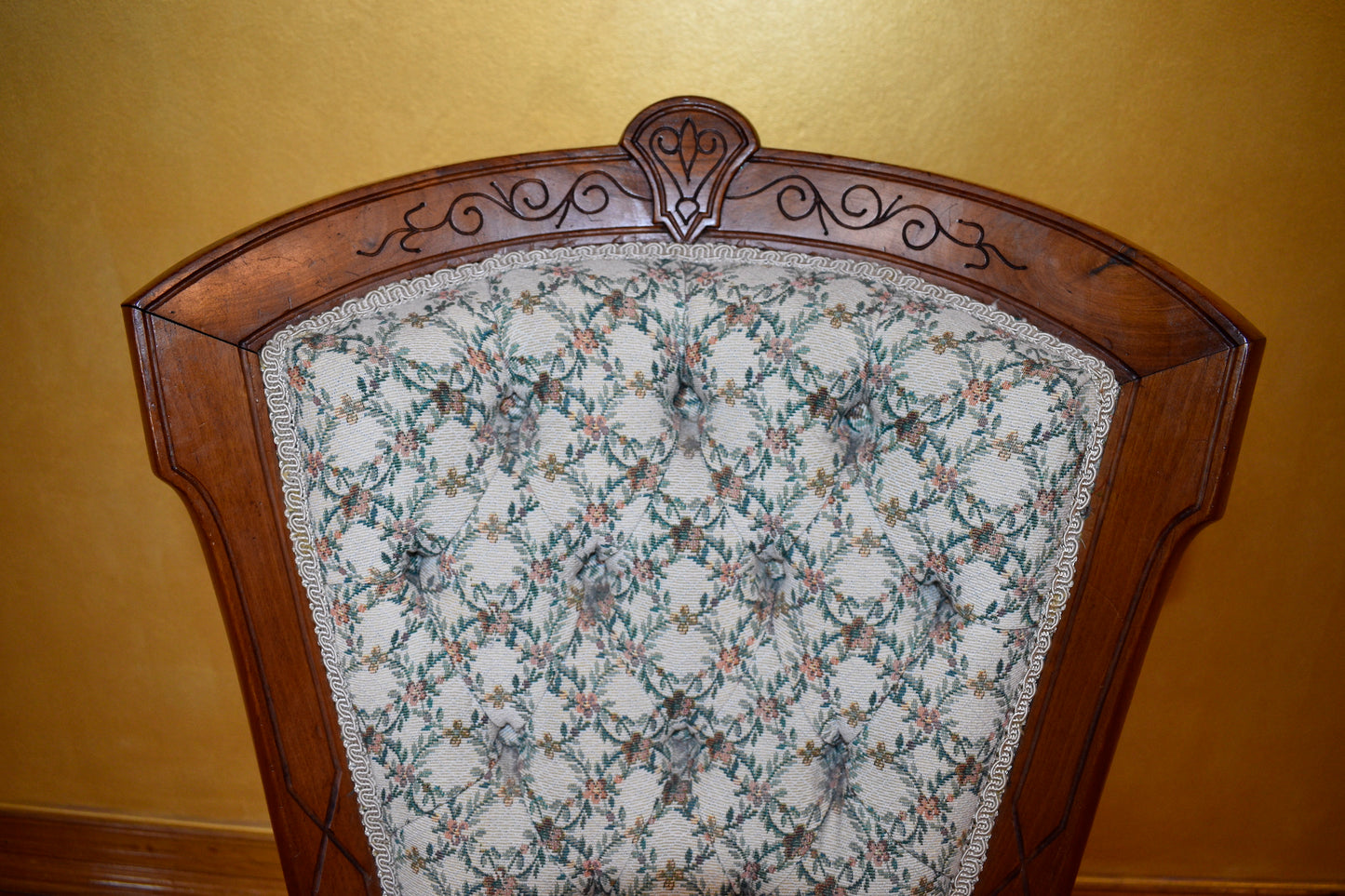 Antique Grandmother Button Back Chair