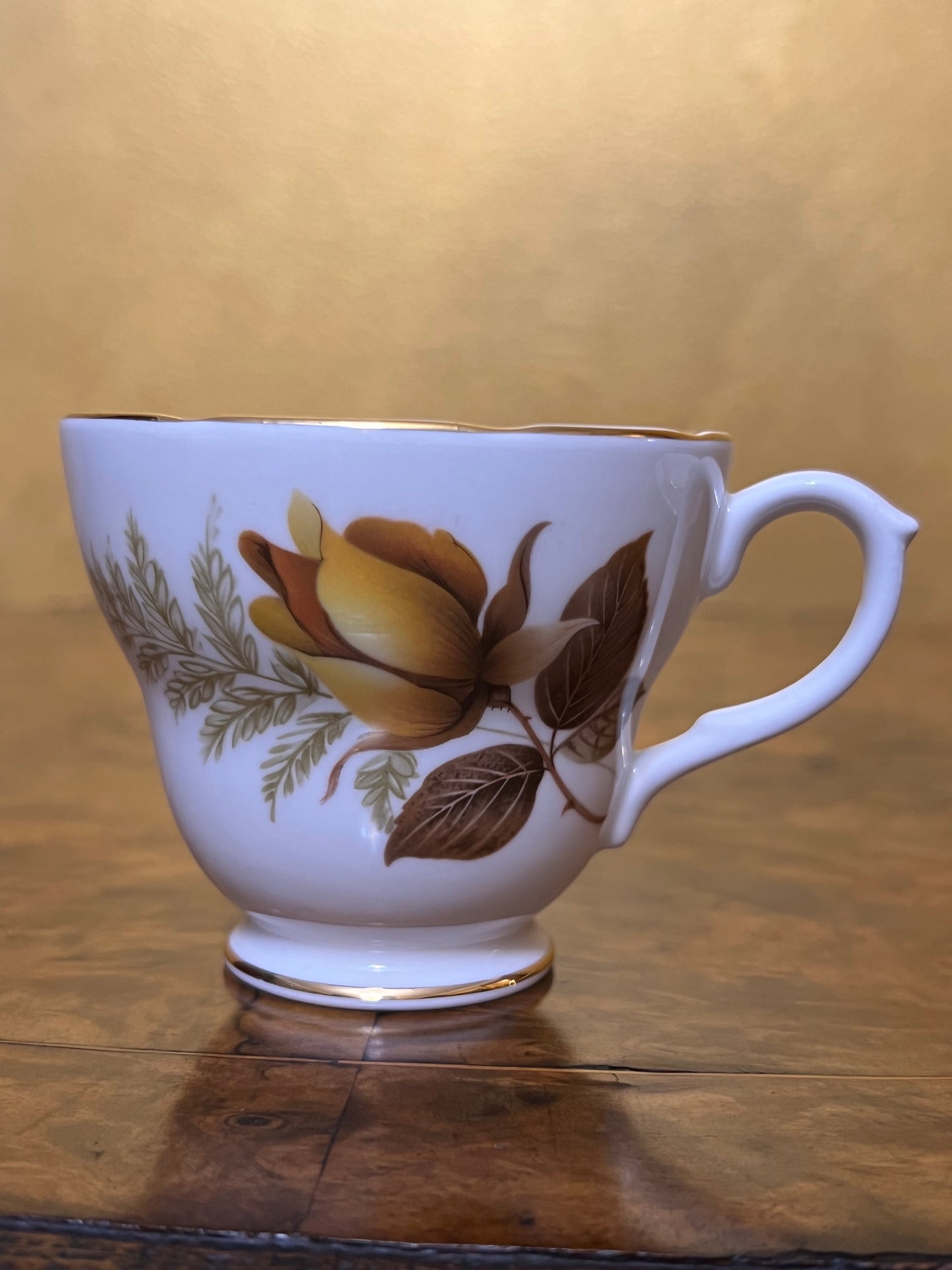 Duchess Yellow Rose Print Tea Cup 