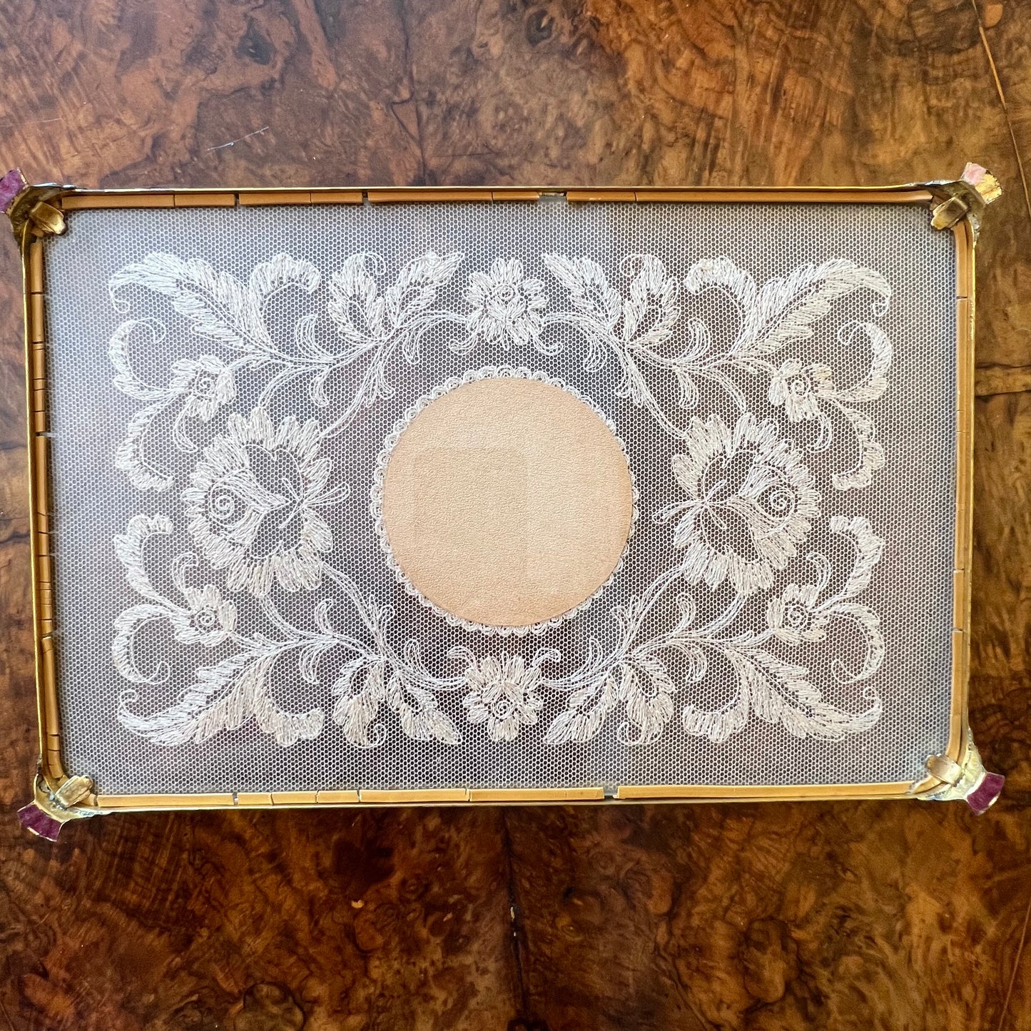 Embroidery Ladies Dressing Table 7 Pieces