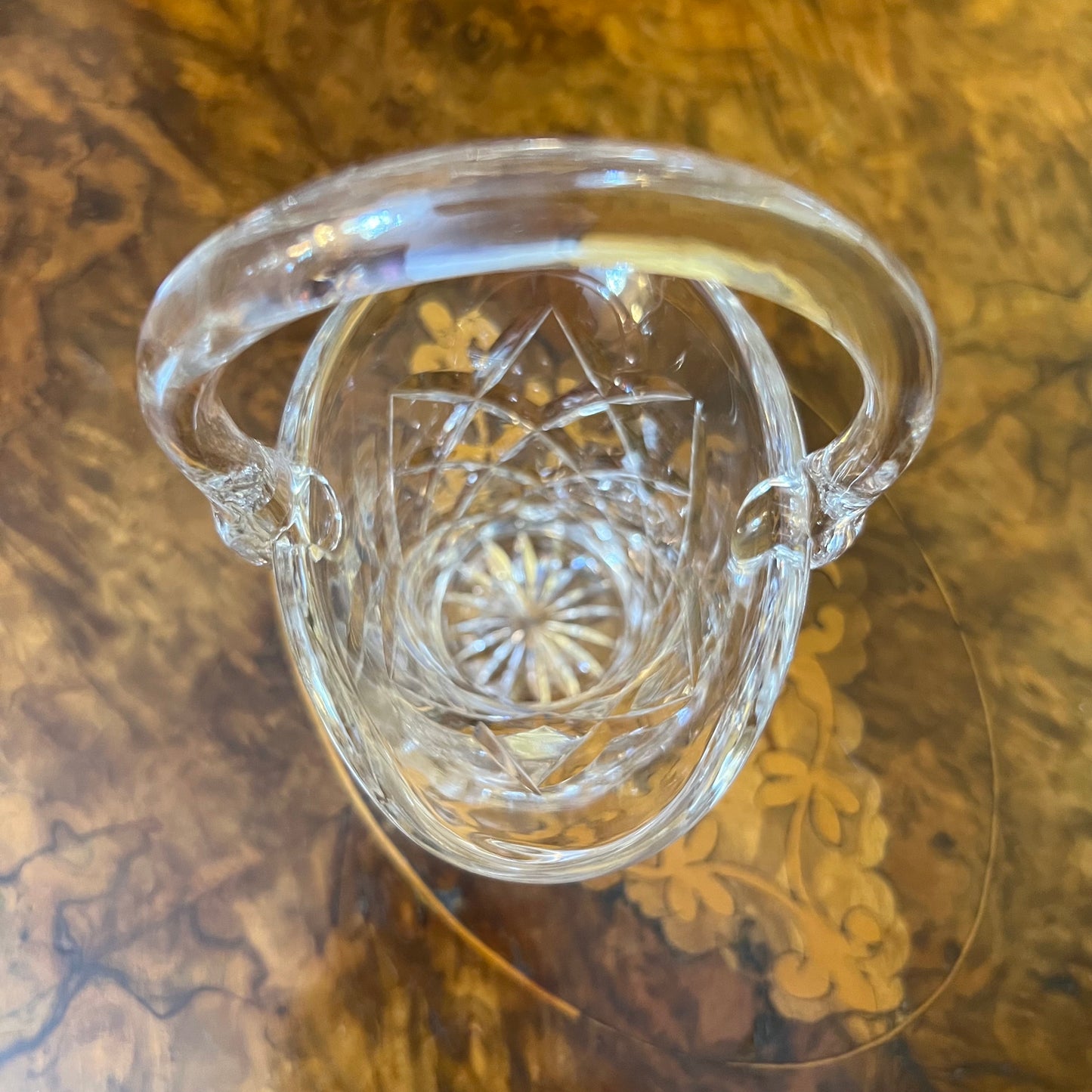 Crystal Display Bowl Basket