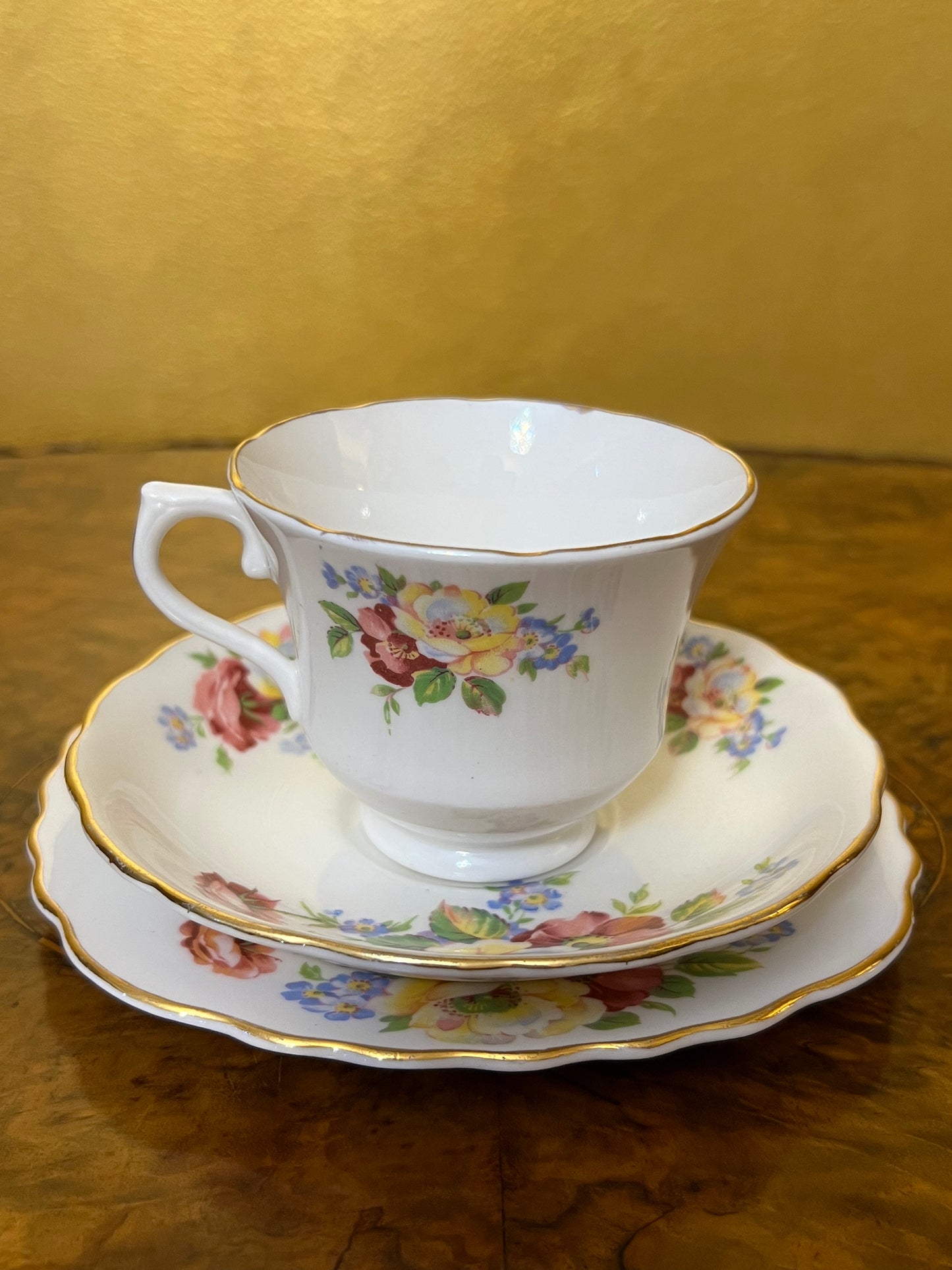Vintage Vale Floral Tea Cup Trio Set