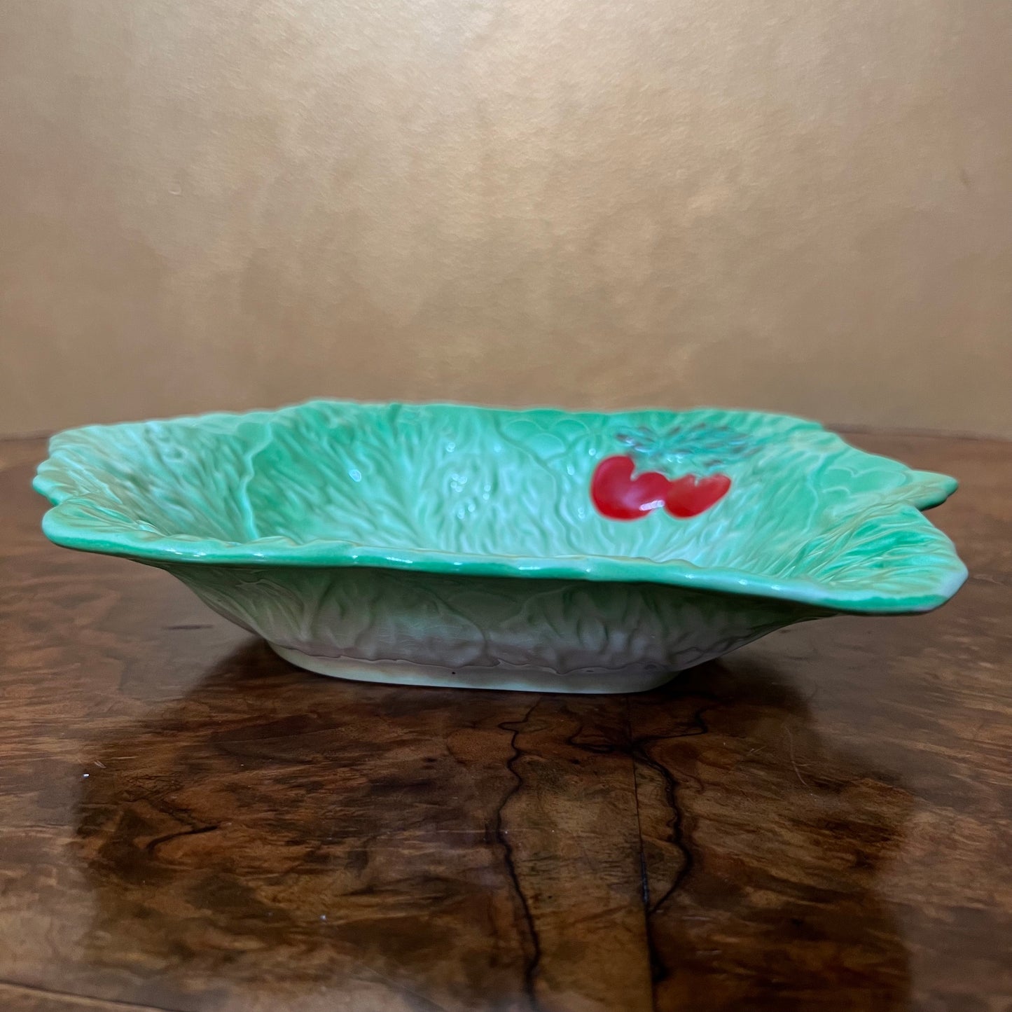 Vintage Beswick Lettuce Tomato Bowl