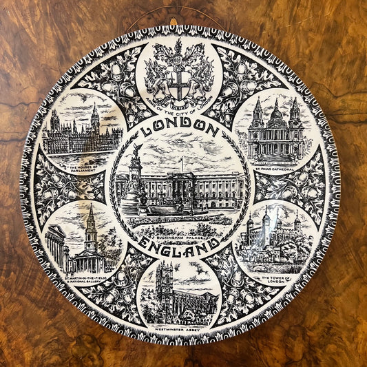 Woods & Sons London England Collectors Plate