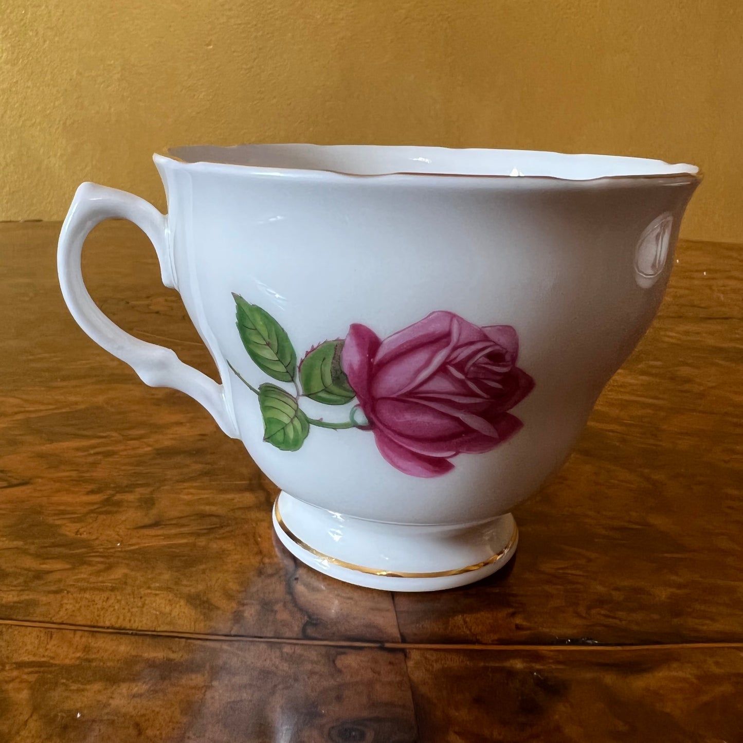 Vintage Royal Vale Pink Rose Tea Cup & Saucer