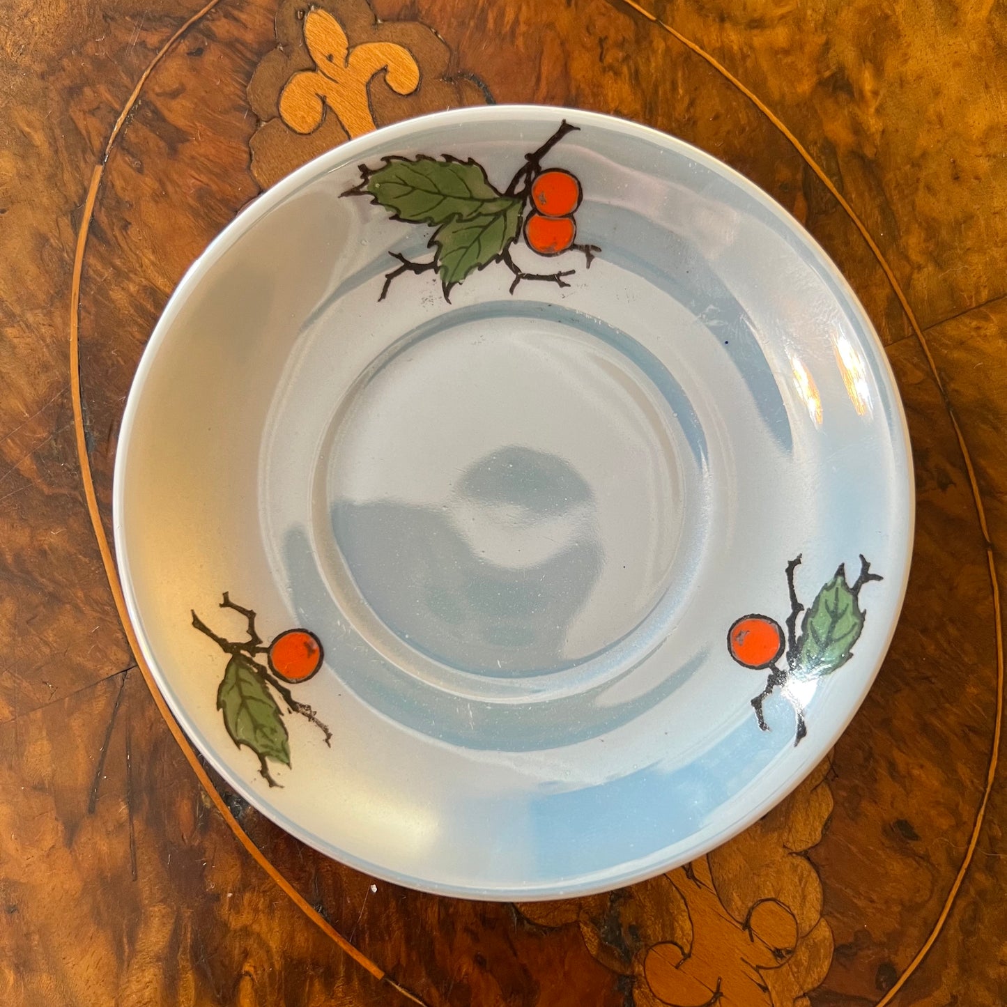 Vintage Victoria Christmas Coffee Cup & Saucer Set Of Four