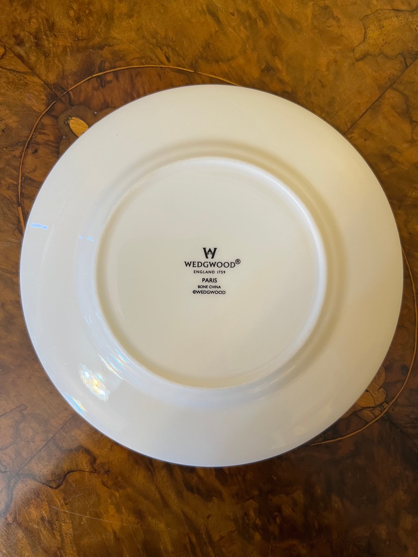 Wedgwood Paris Dinner Plate & Side Plate Set