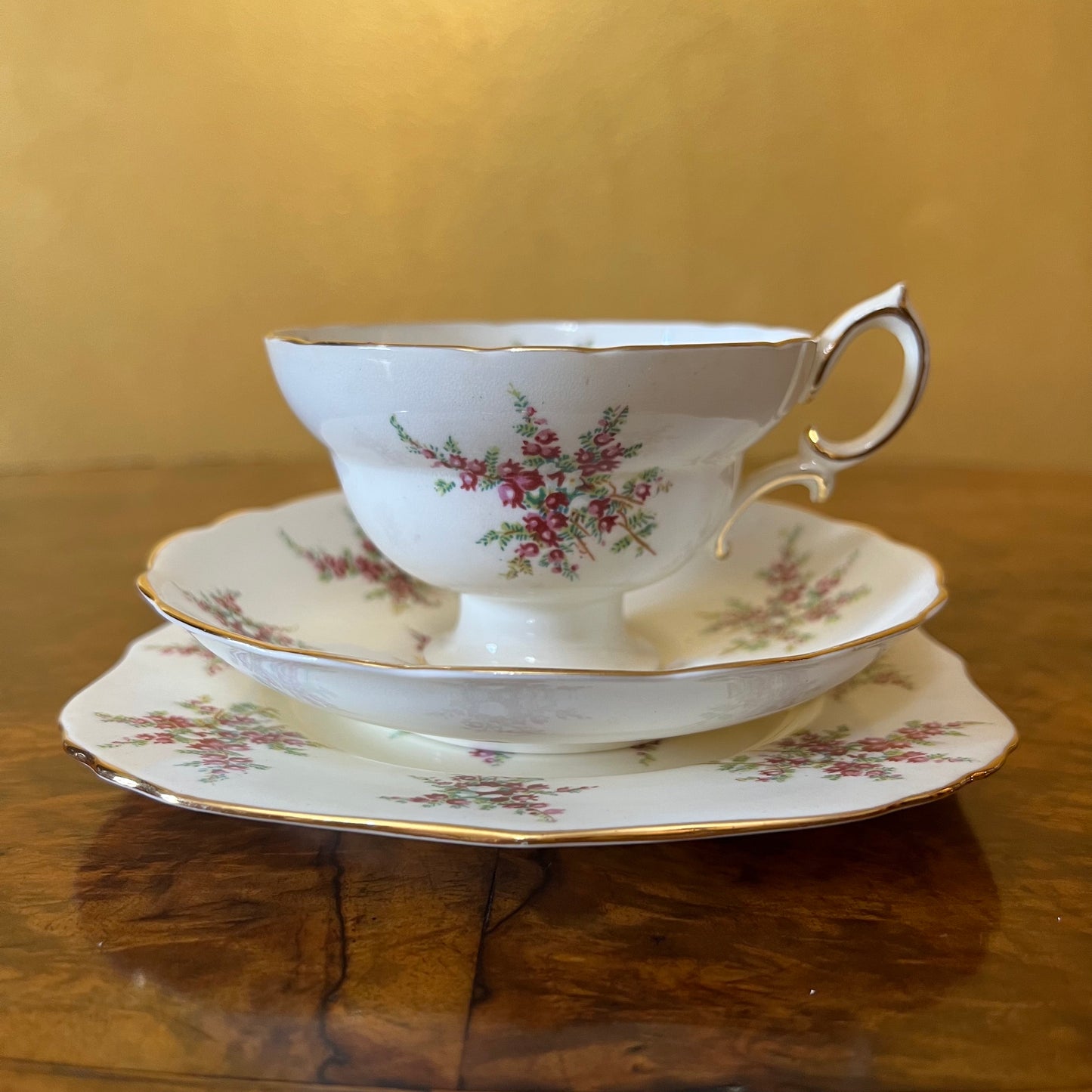 Vintage Hammersley Teacup Trio Set