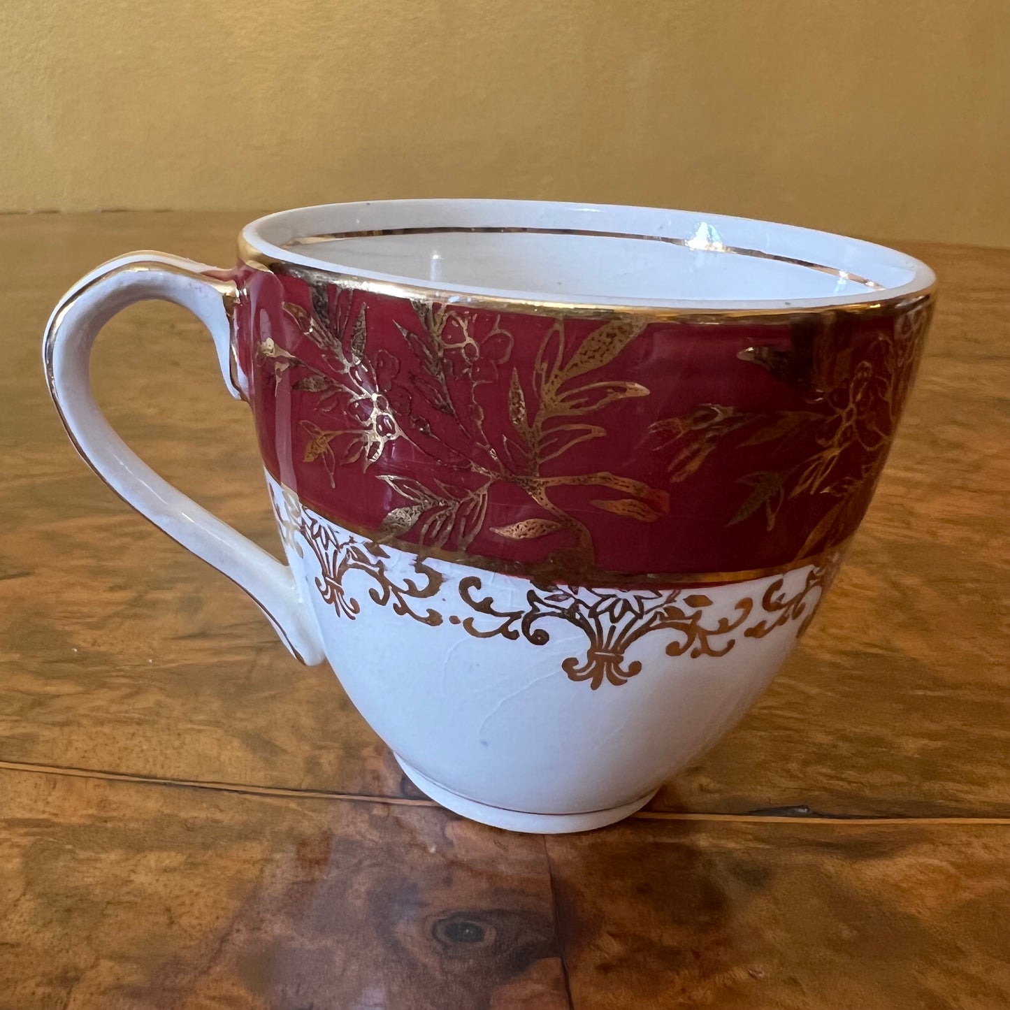 Vintage J & G Meakin Burgundy/Gold Coffee Cup & Saucer Five Sets