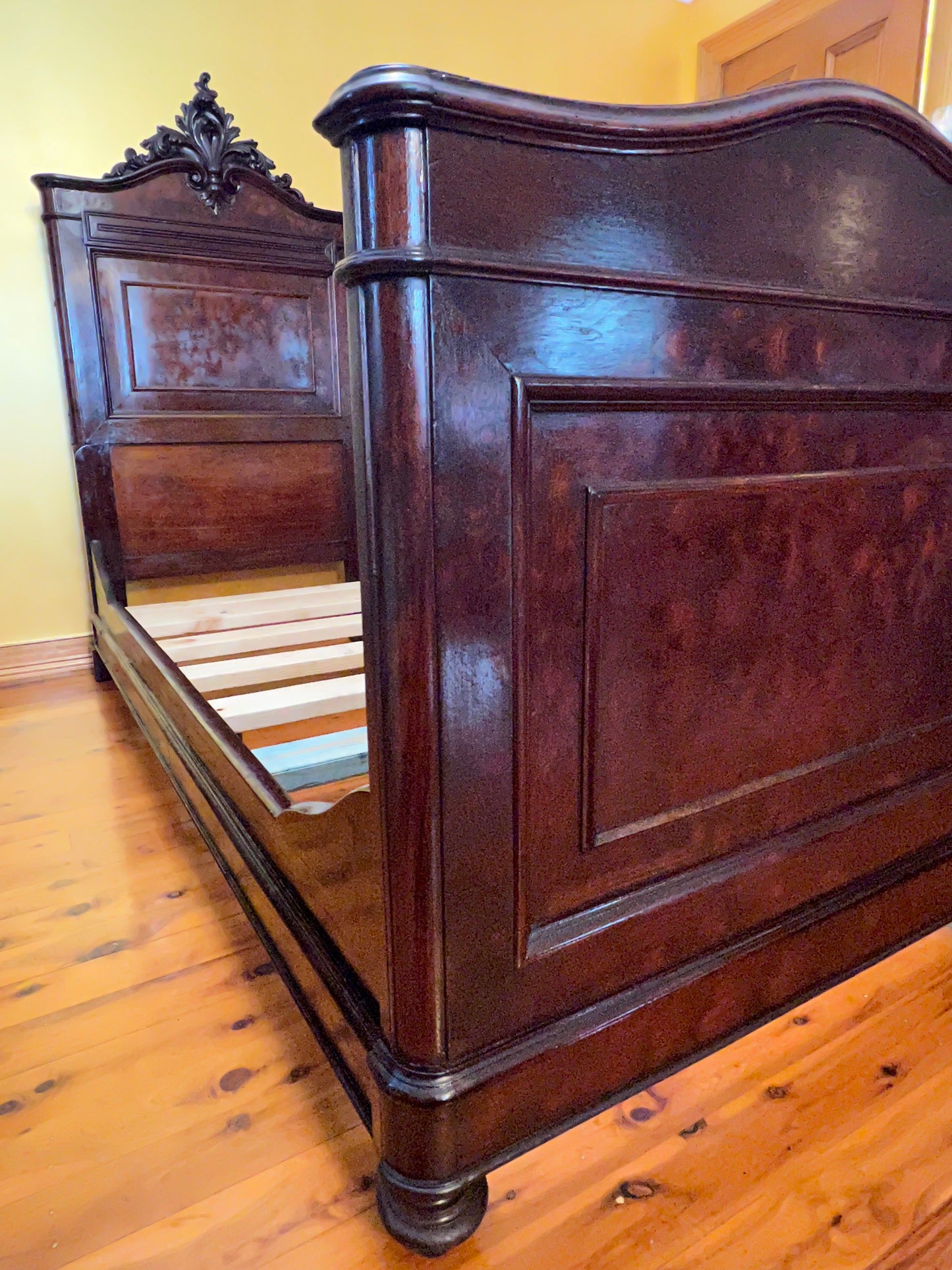 Antique French Walnut Burl Single Bed