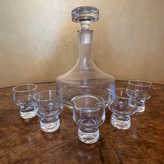 Vintage Decanter with Five Whisky Tumblers