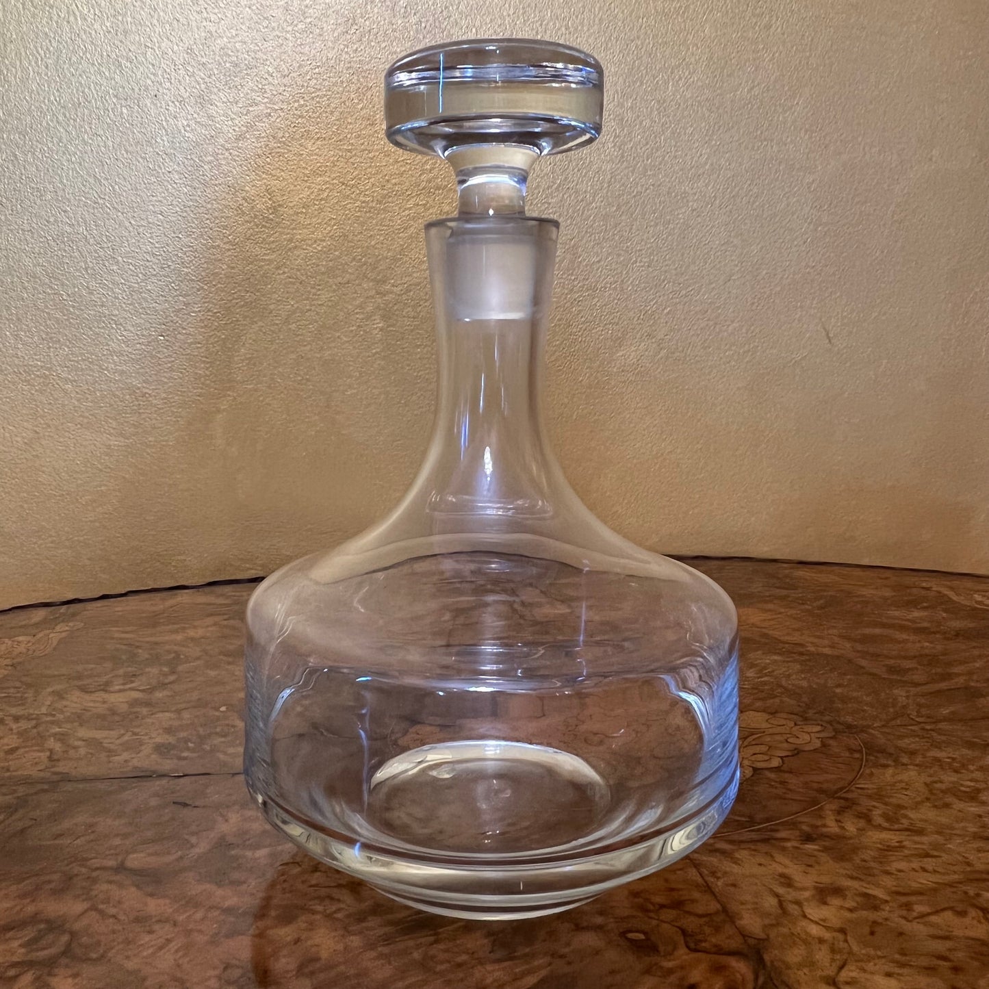 Vintage Decanter with Five Whisky Tumblers