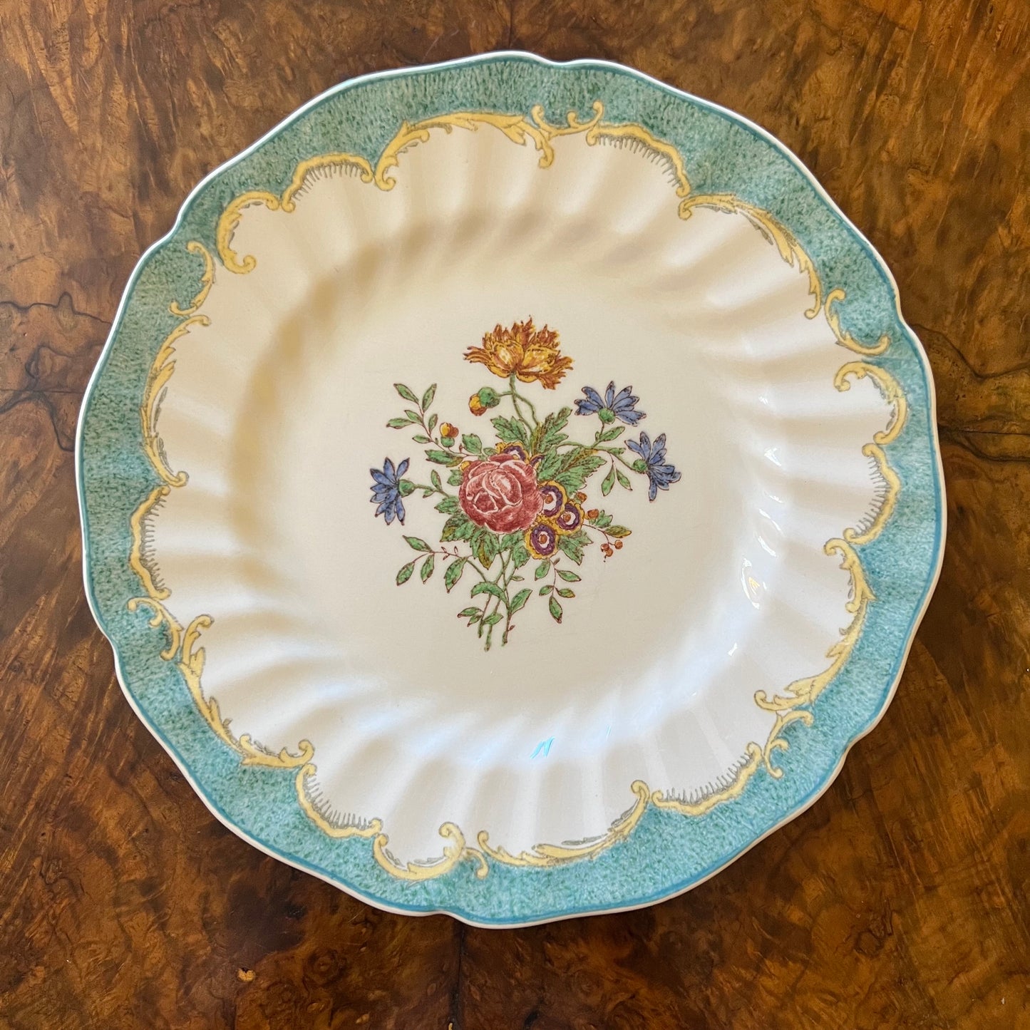 Vintage Royal Doulton Kingswood Entree Plate Replacement