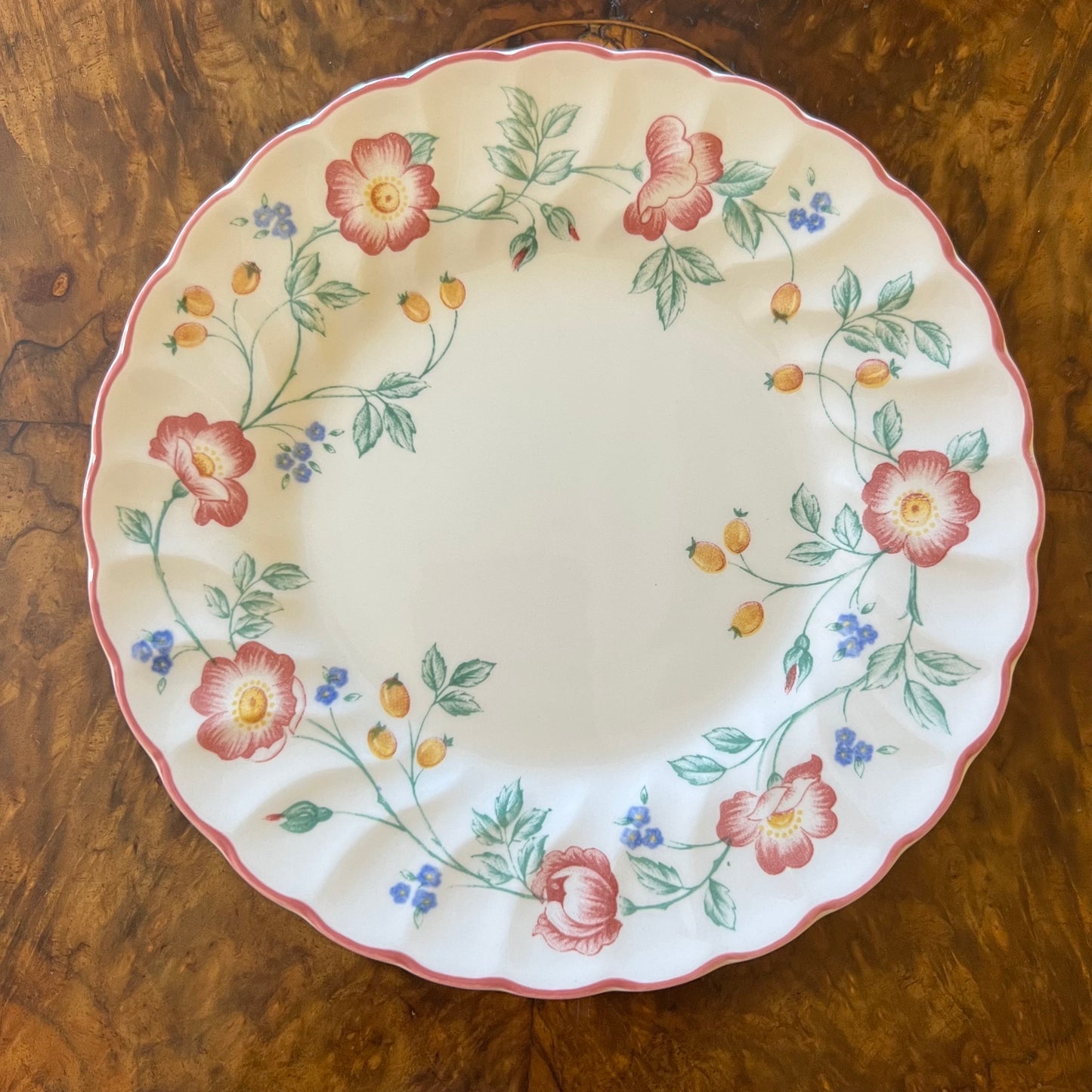 Churchill Briar Rose Side Plate