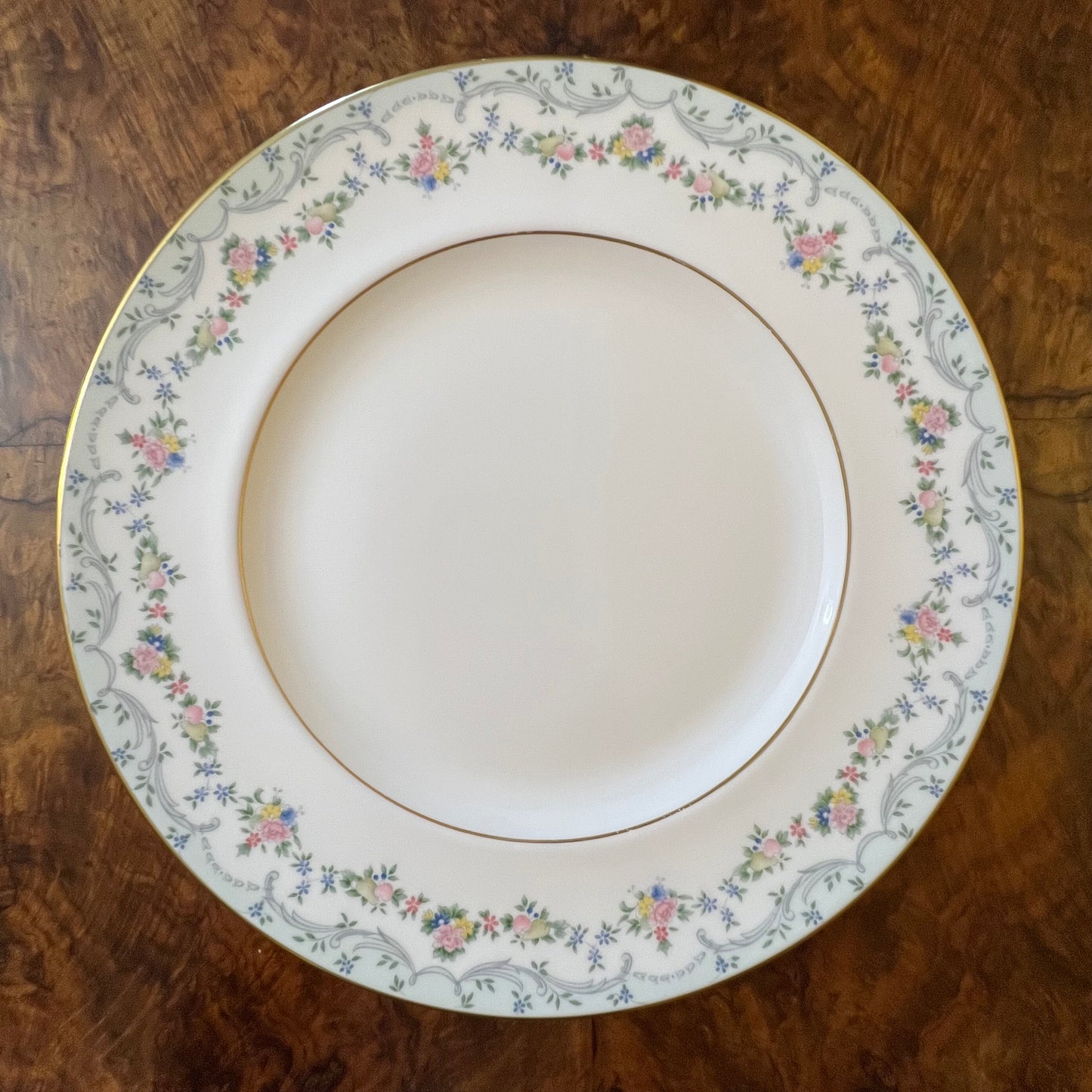 Royal Doulton Candice Dinner Plate