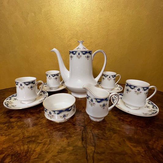 Vintage By Appointment Paragon Coniston Tea Set