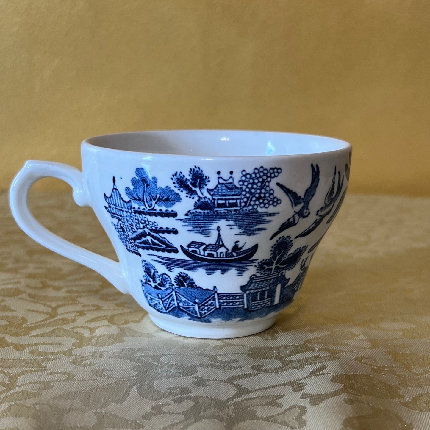 Vintage Churchill Willow Print Tea Cup