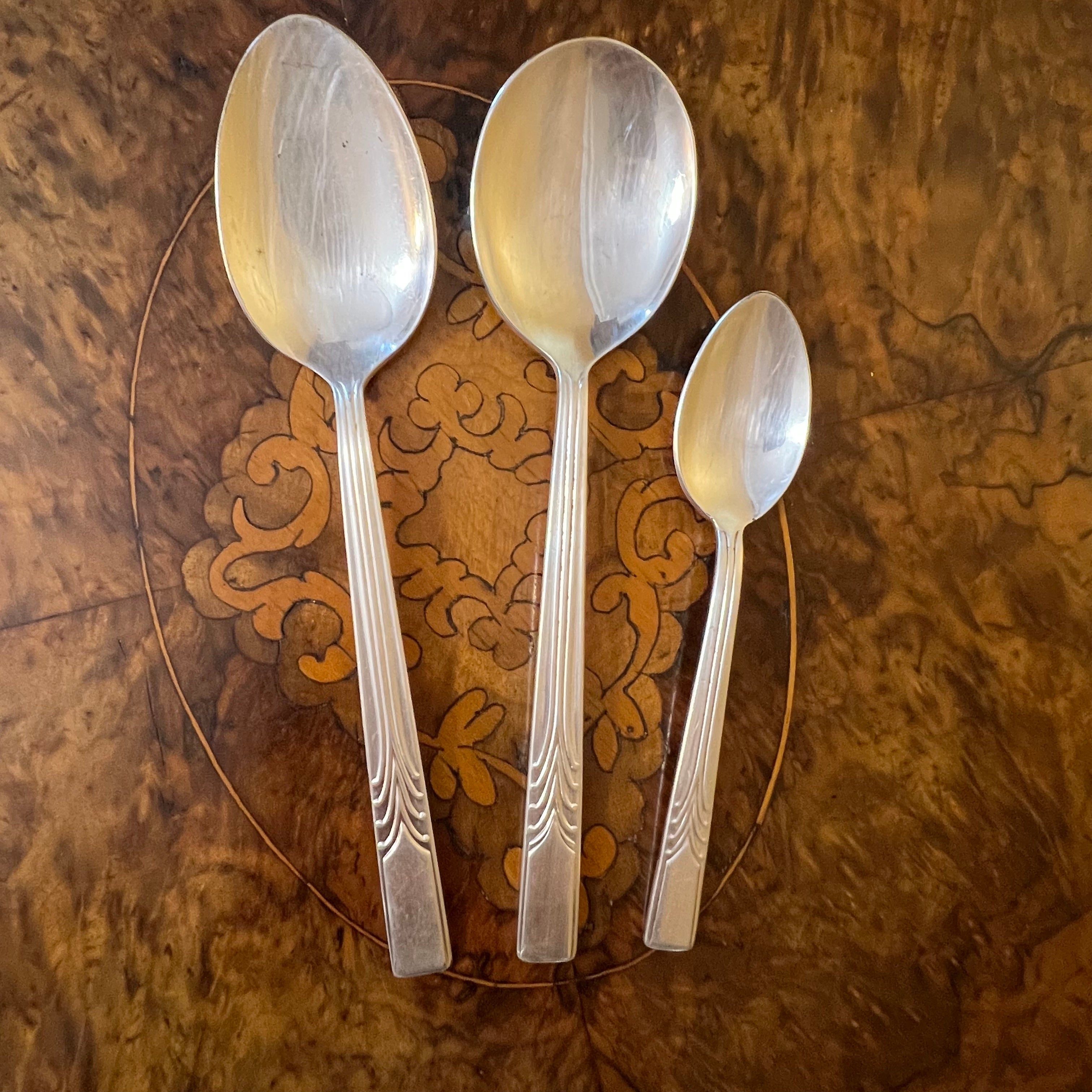 Antique silver hot sale plated cutlery