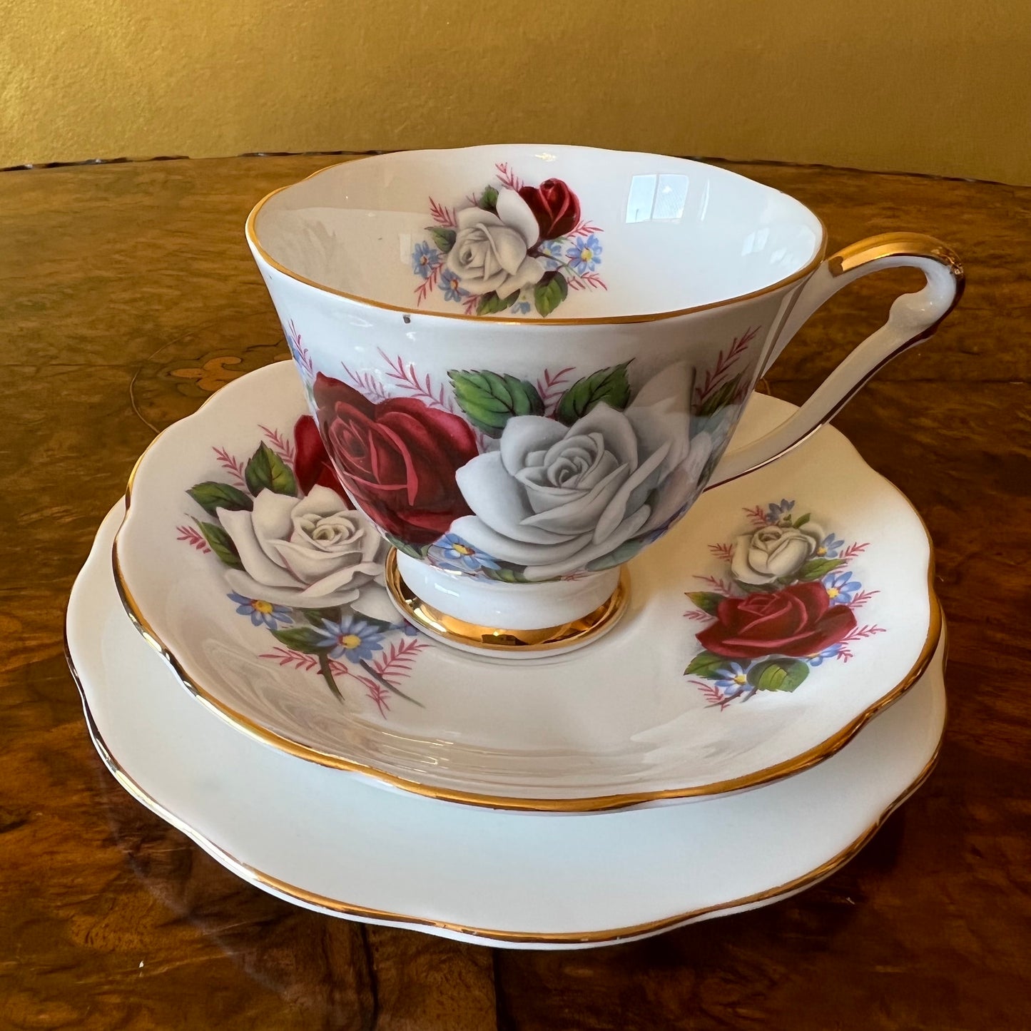 Vintage Queen Anne Duet Tea Cup Trio Set