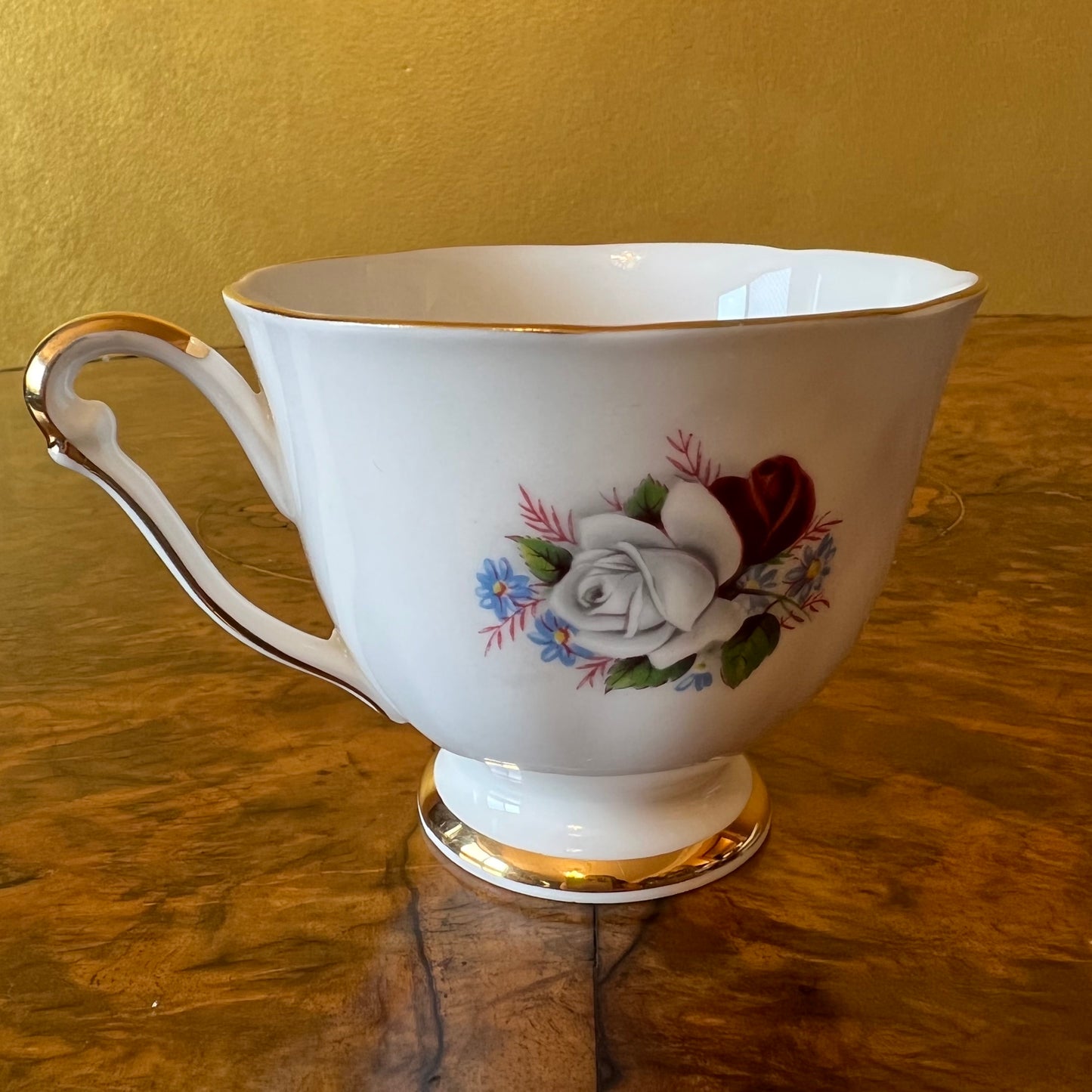 Vintage Queen Anne Duet Tea Cup Trio Set