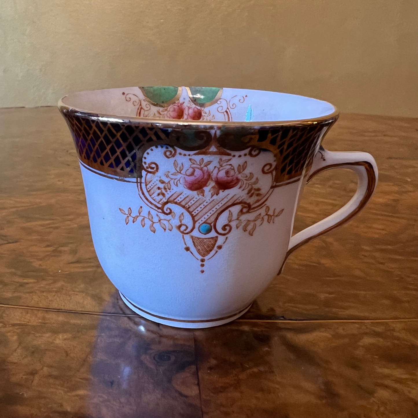 Vintage Tea Cup Trio Set With Cake Plate