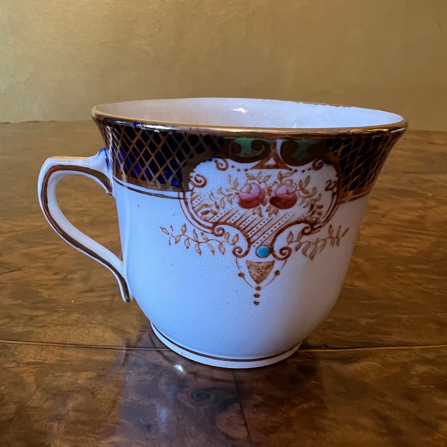 Vintage Tea Cup Trio Set With Cake Plate