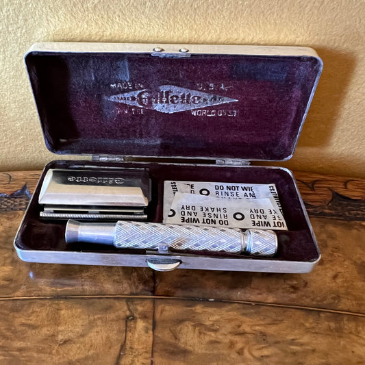 Antique Gillette Mens Razor Kit Set