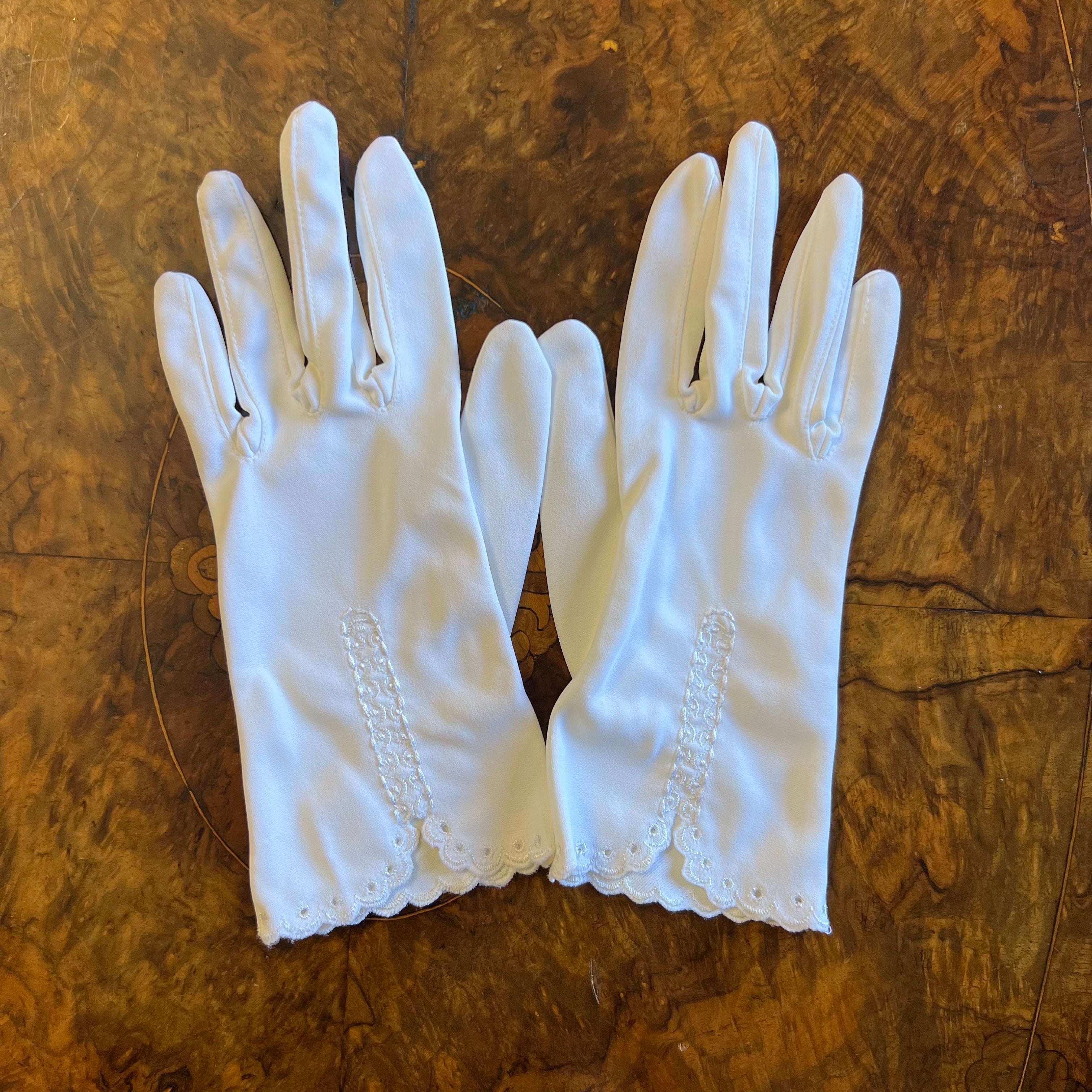 Vintage ladies deals gloves