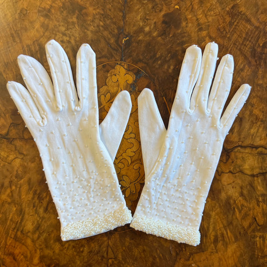 Vintage Ivory Beaded Ladies Gloves