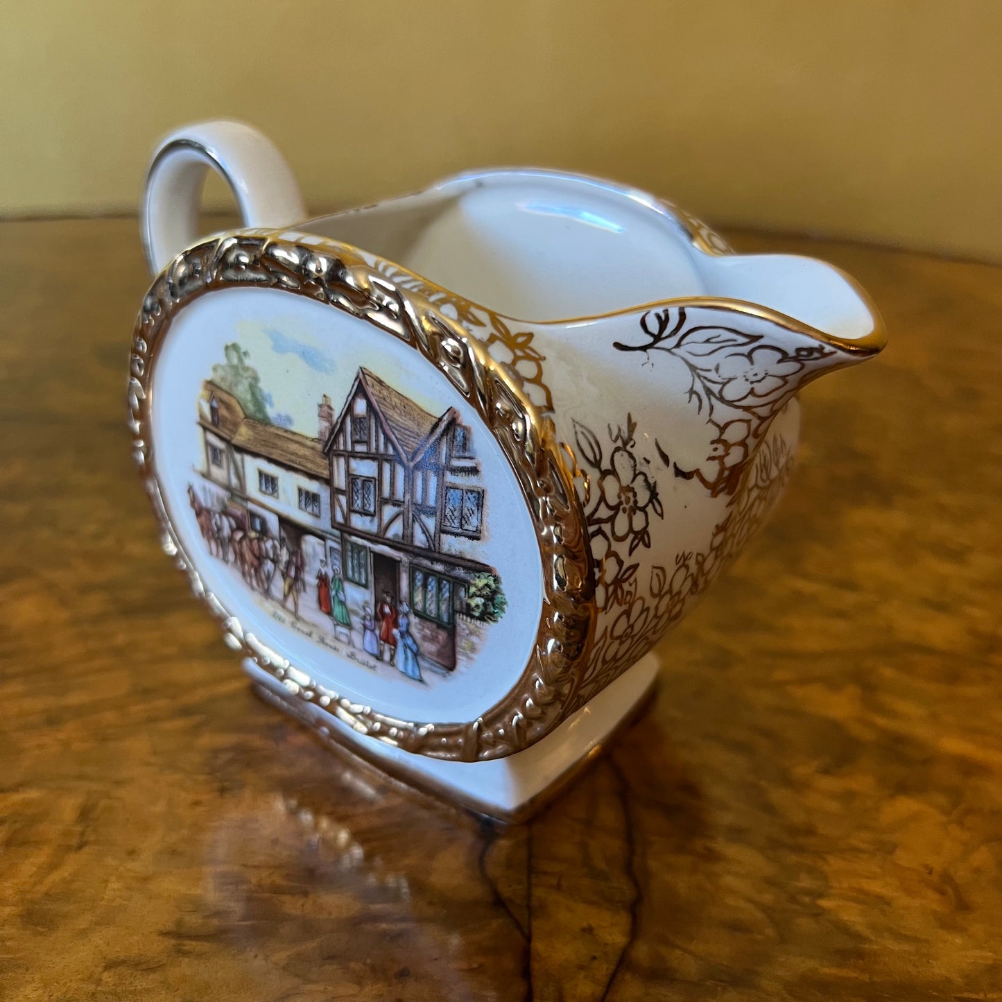 Vintage Sadler Old Coach House Bristol Teapot Set