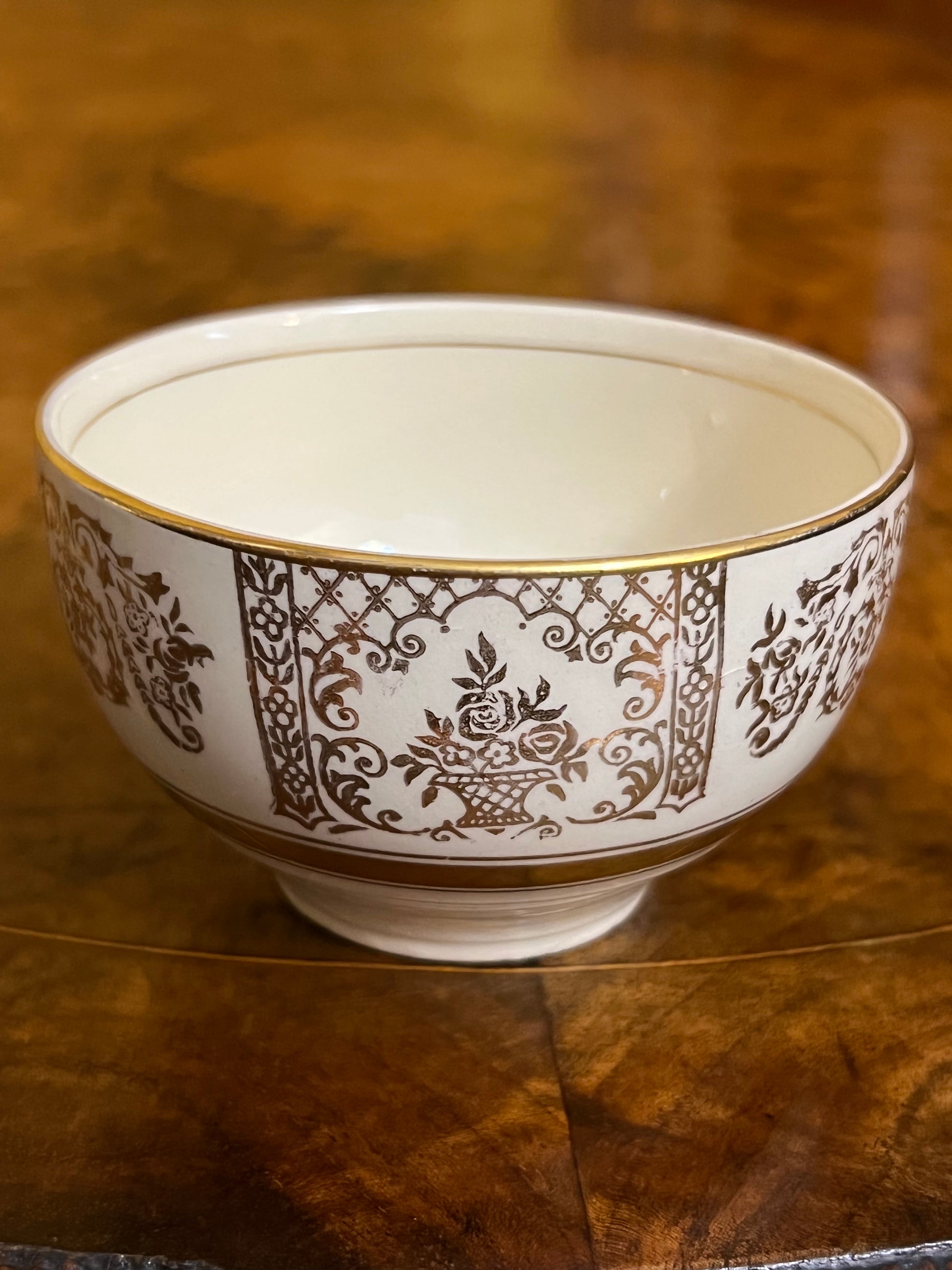 Johnson Bros Victorian Gold Print Sugar Bowl